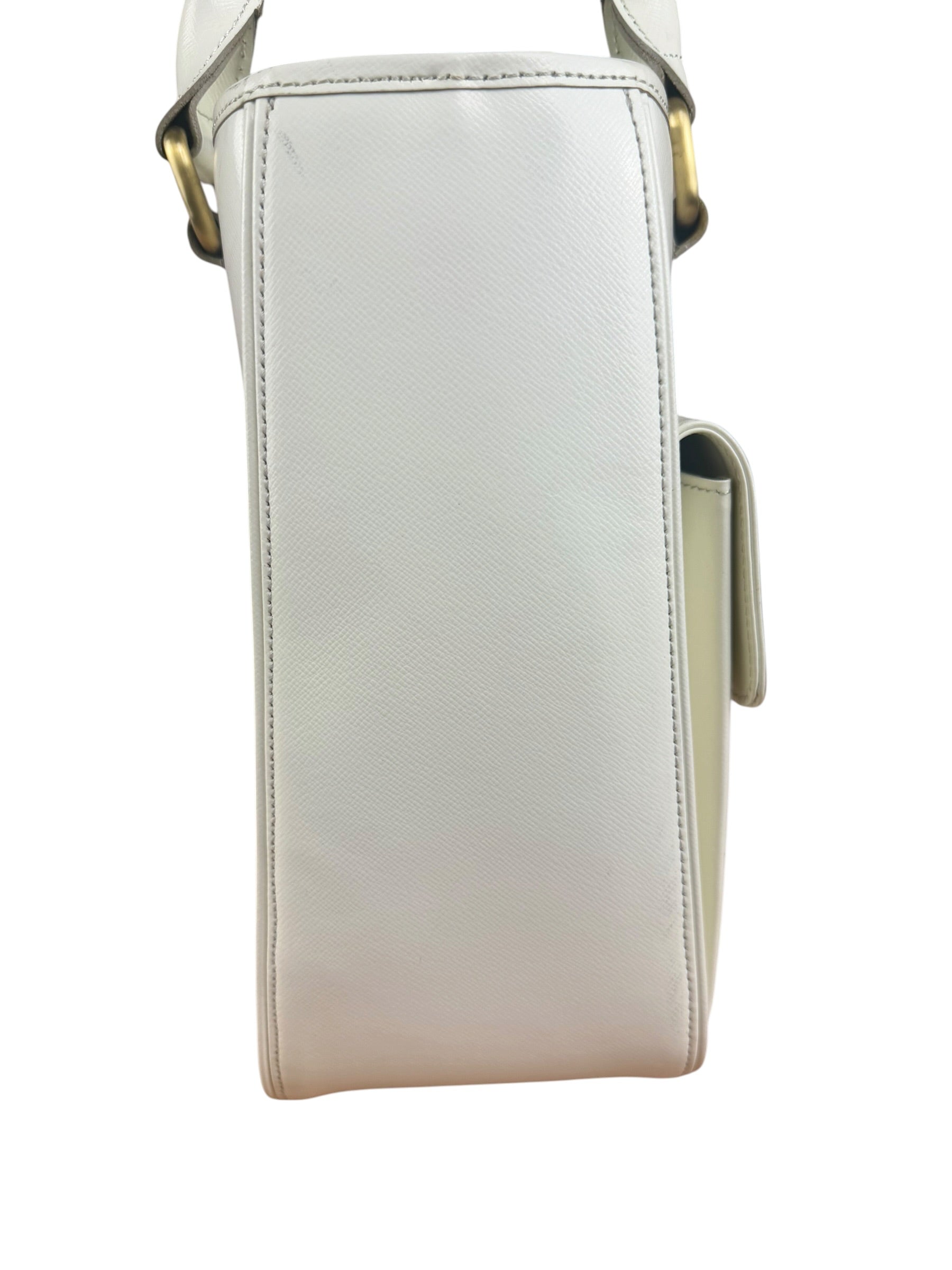 Burberry White Leather Multi-Pocket Handbag