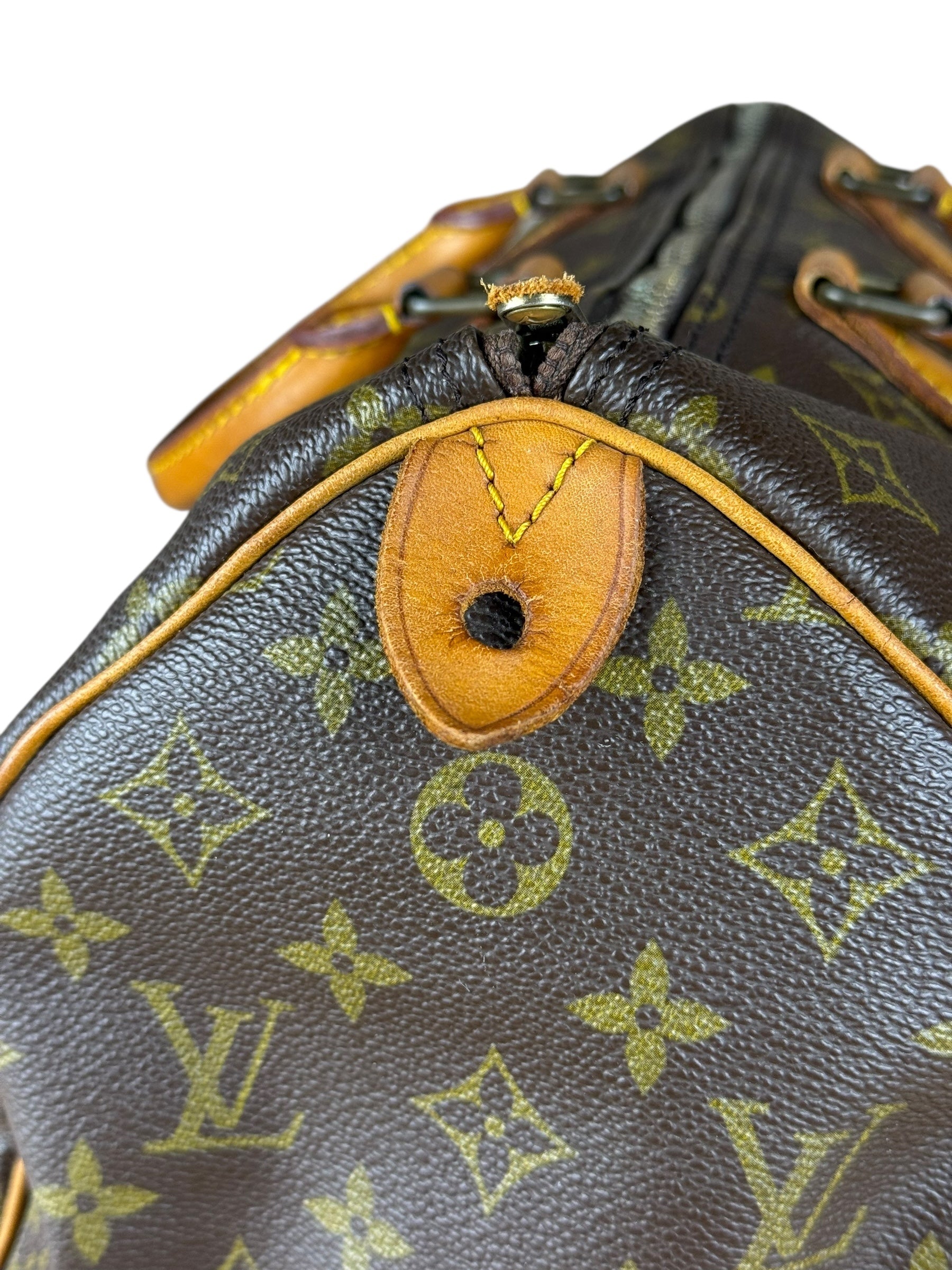 Louis Vuitton Monogram Speedy 35