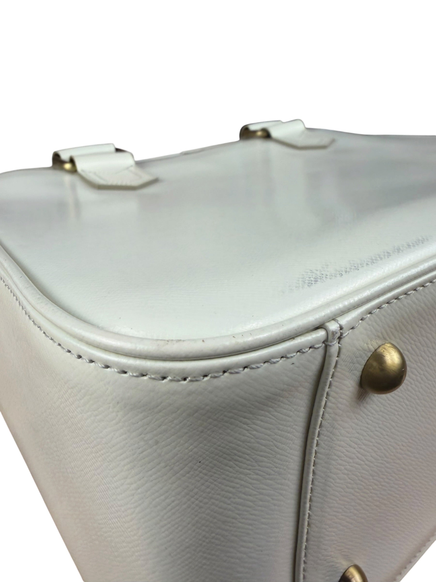 Burberry White Leather Multi-Pocket Handbag