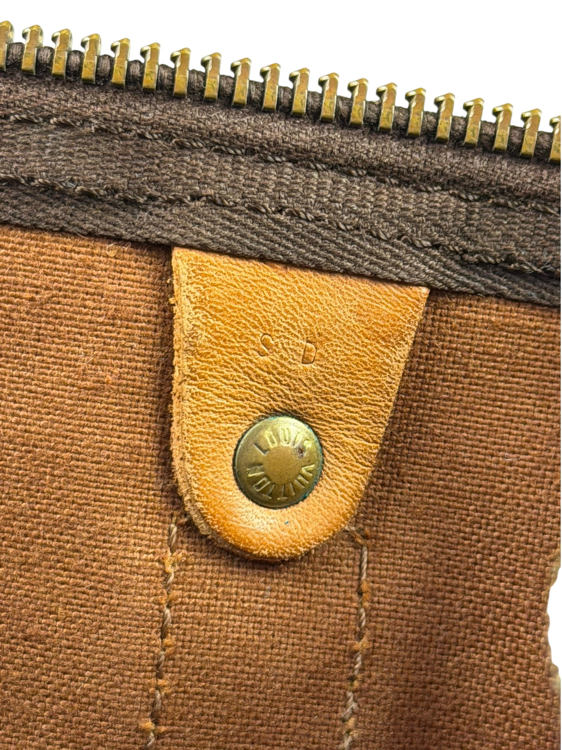Louis Vuitton Monogram Keepall 50