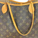 Louis Vuitton Monogram Neverfull MM Shoulder Bag