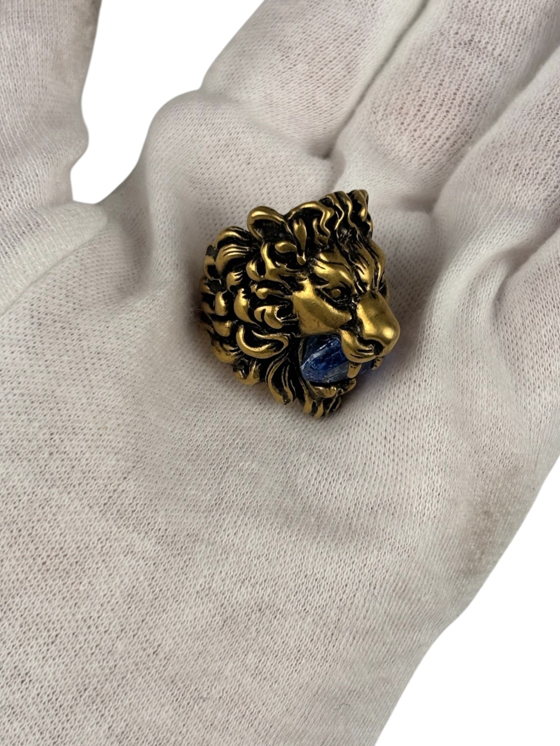 Gucci Lion Head Blue Crystal Ring