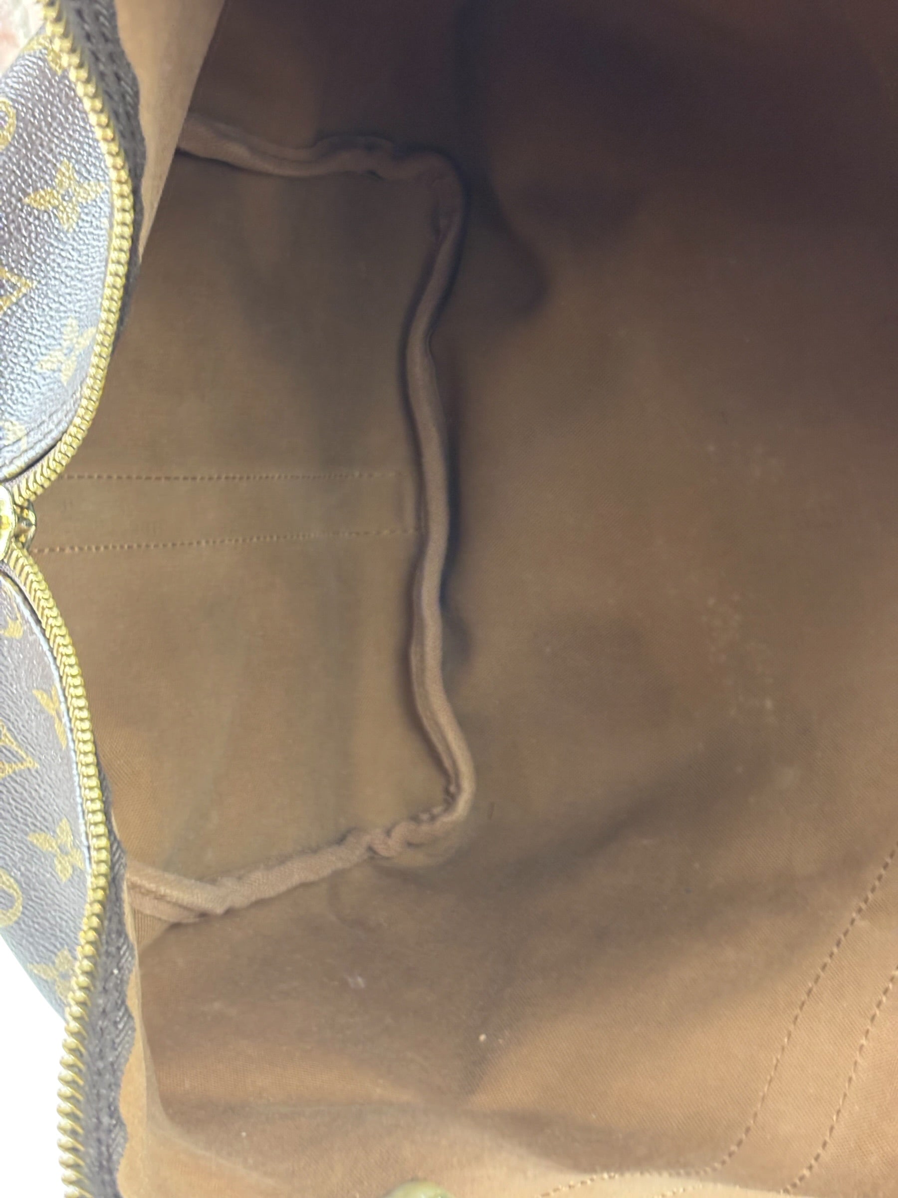 Louis Vuitton Monogram Keepall 50