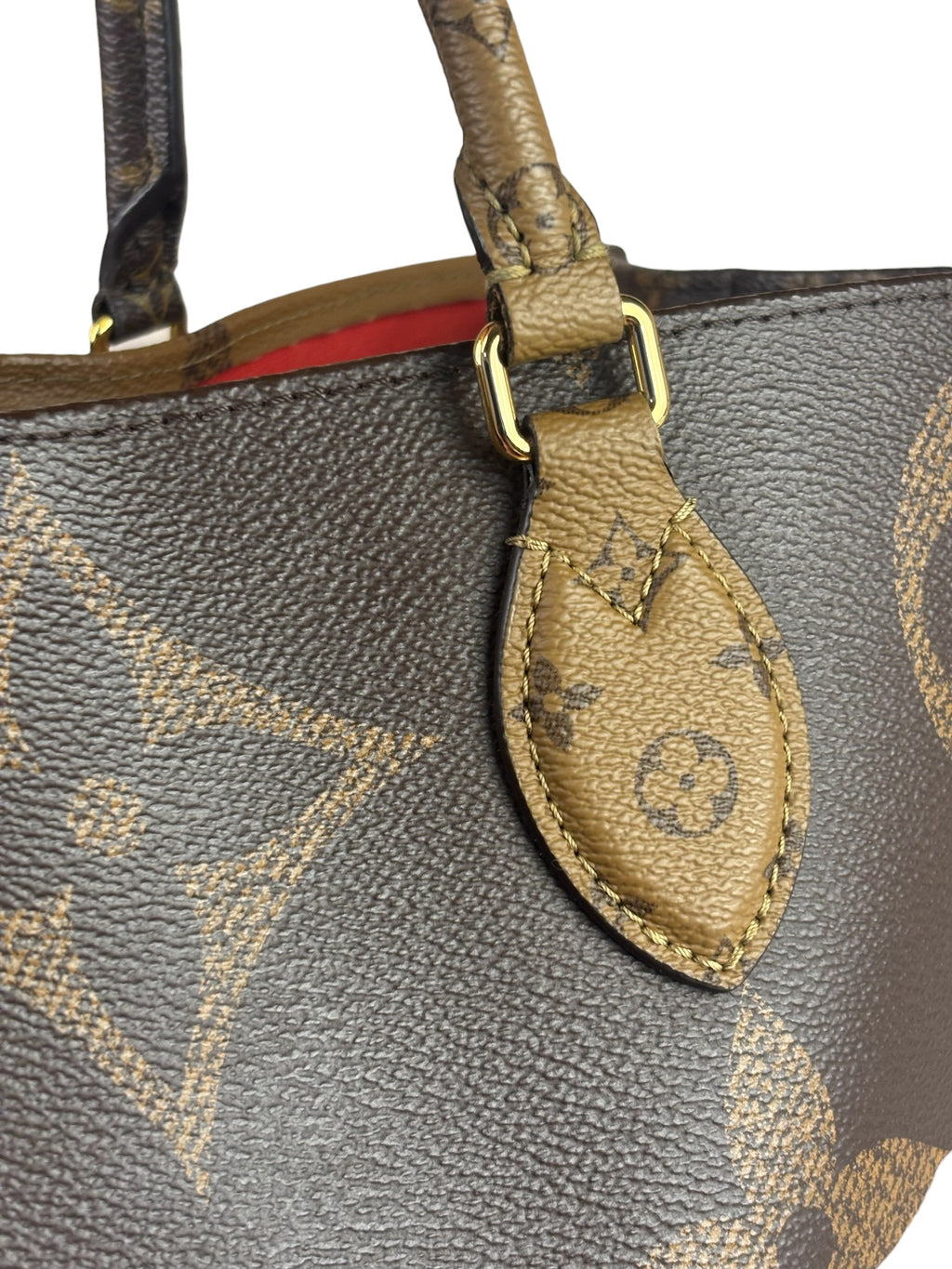 Louis Vuitton Monogram OnTheGo MM