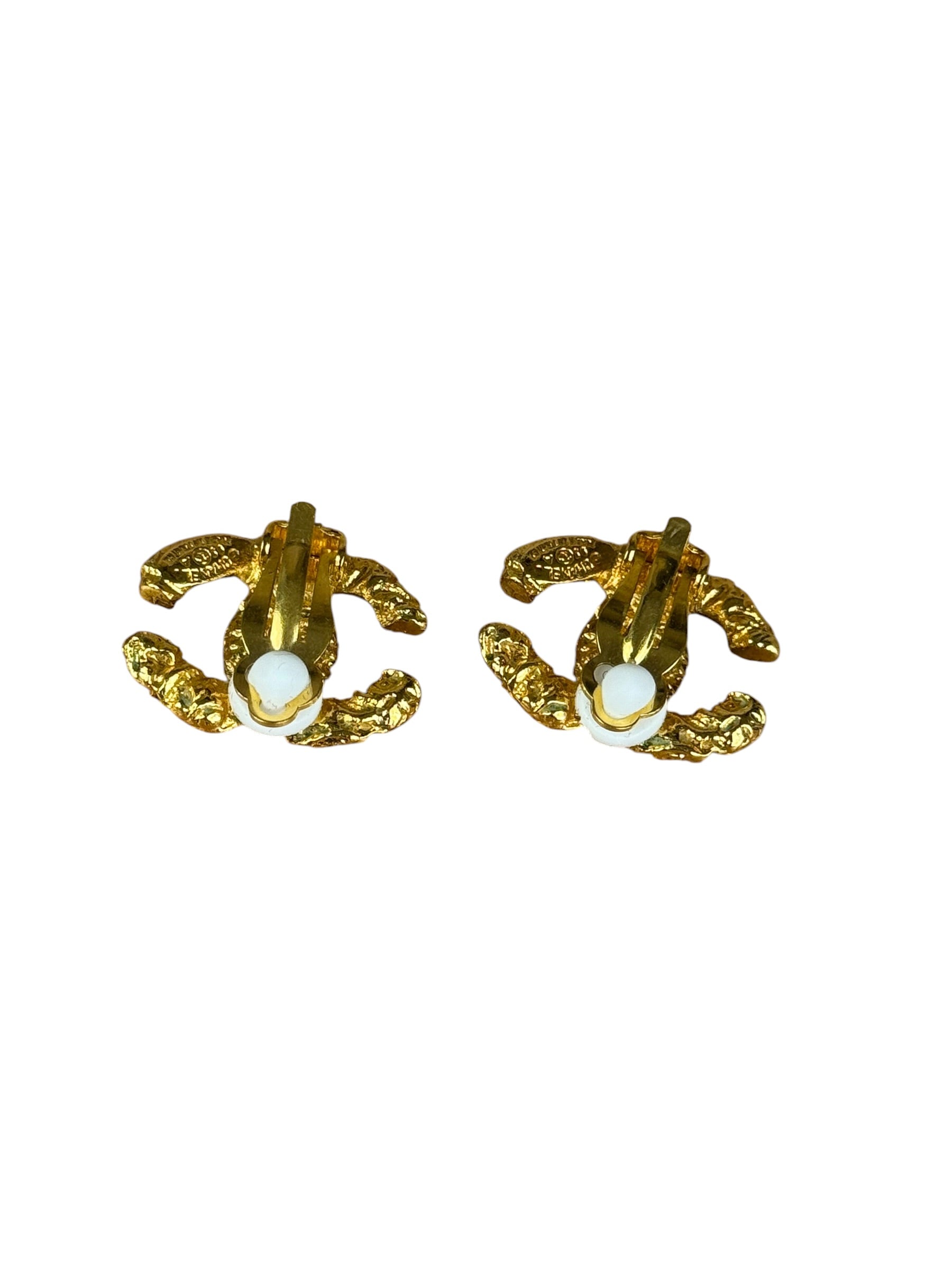 Chanel CC Logo Gold Clip-On Earrings