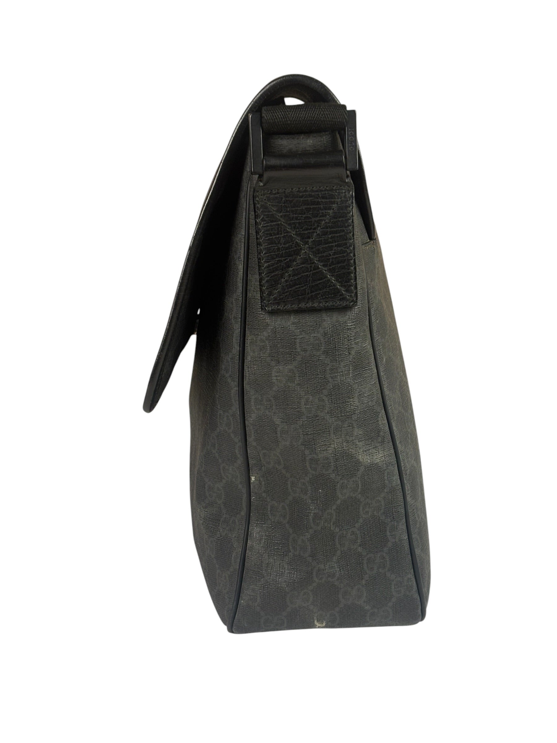 Gucci Grey/Black Leather GG Supreme Messenger Bag
