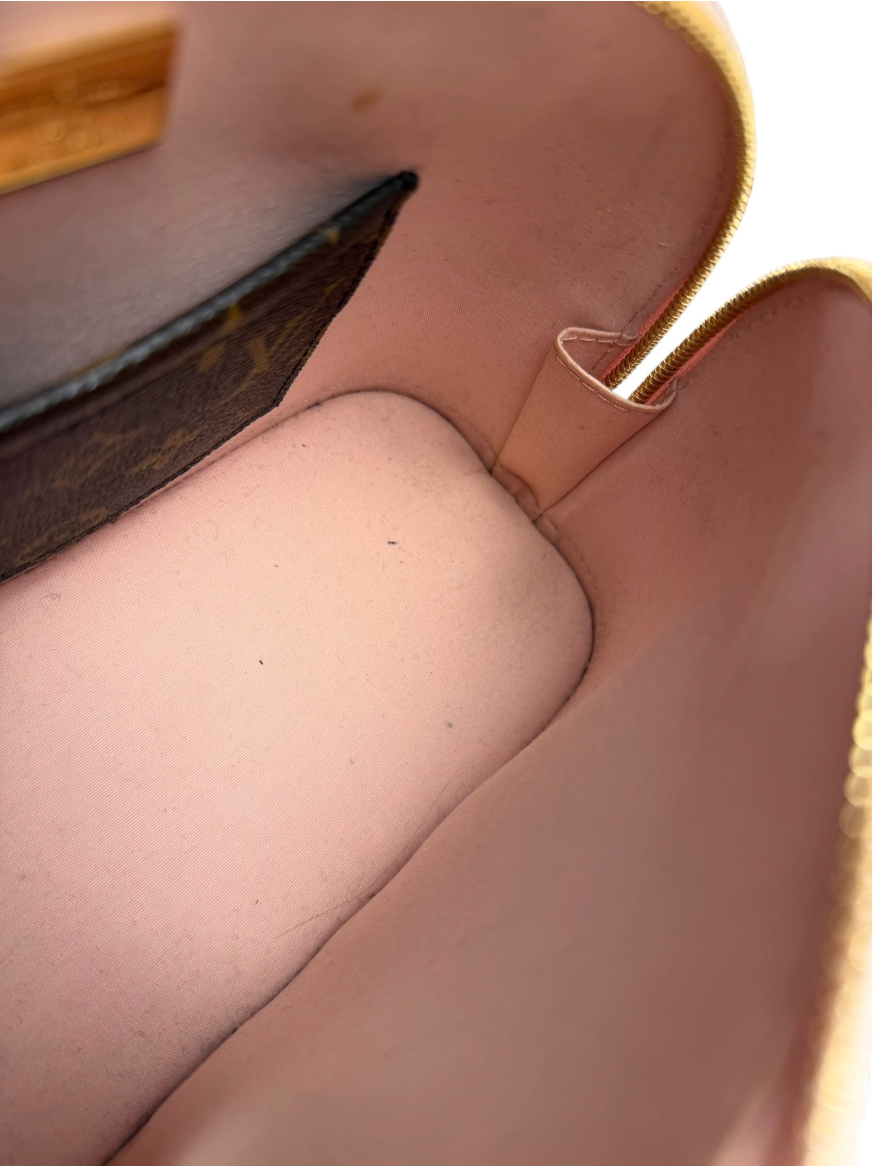 Louis Vuitton Rose Ballerine Alma BB
