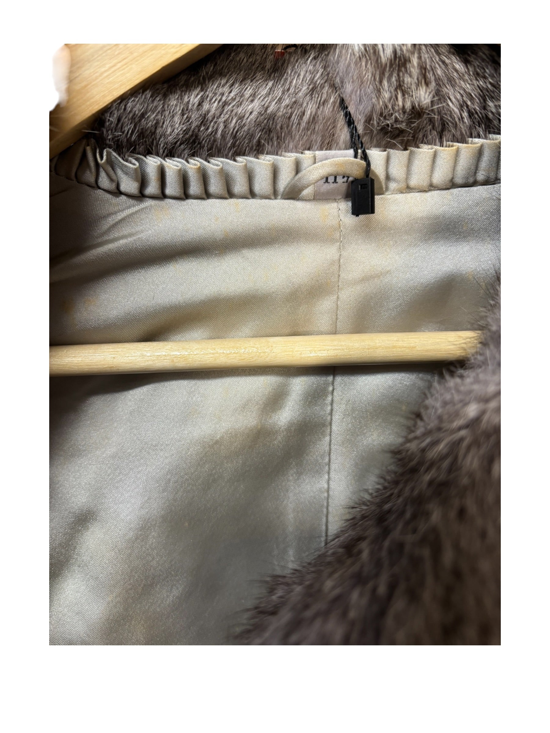 Gifu Mouhi Grey Rabbi Fur Coat