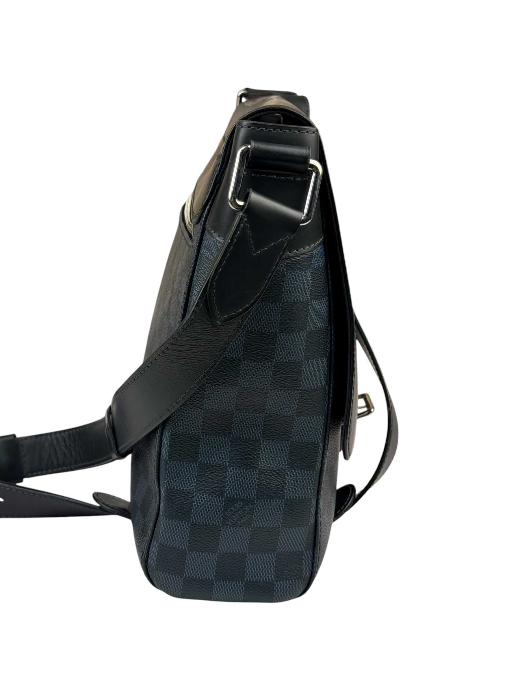 Louis Vuitton Damier Cobalt Newport Messenger Bag GM