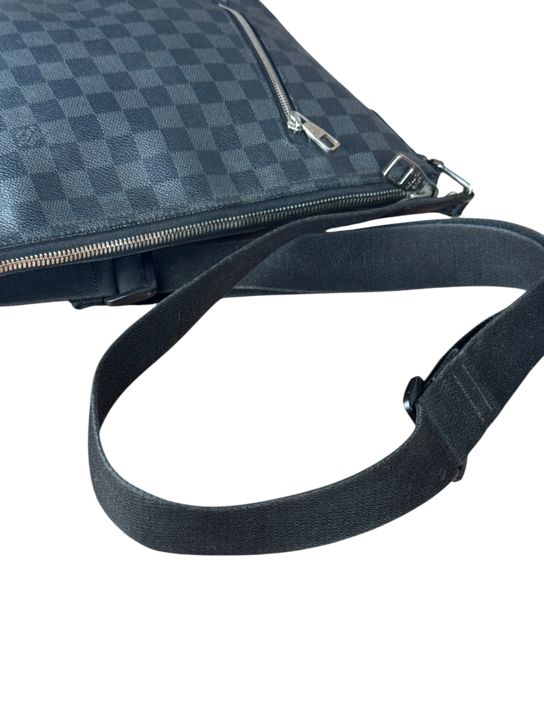 Louis Vuitton Noir Damier Mick Messanger Bag