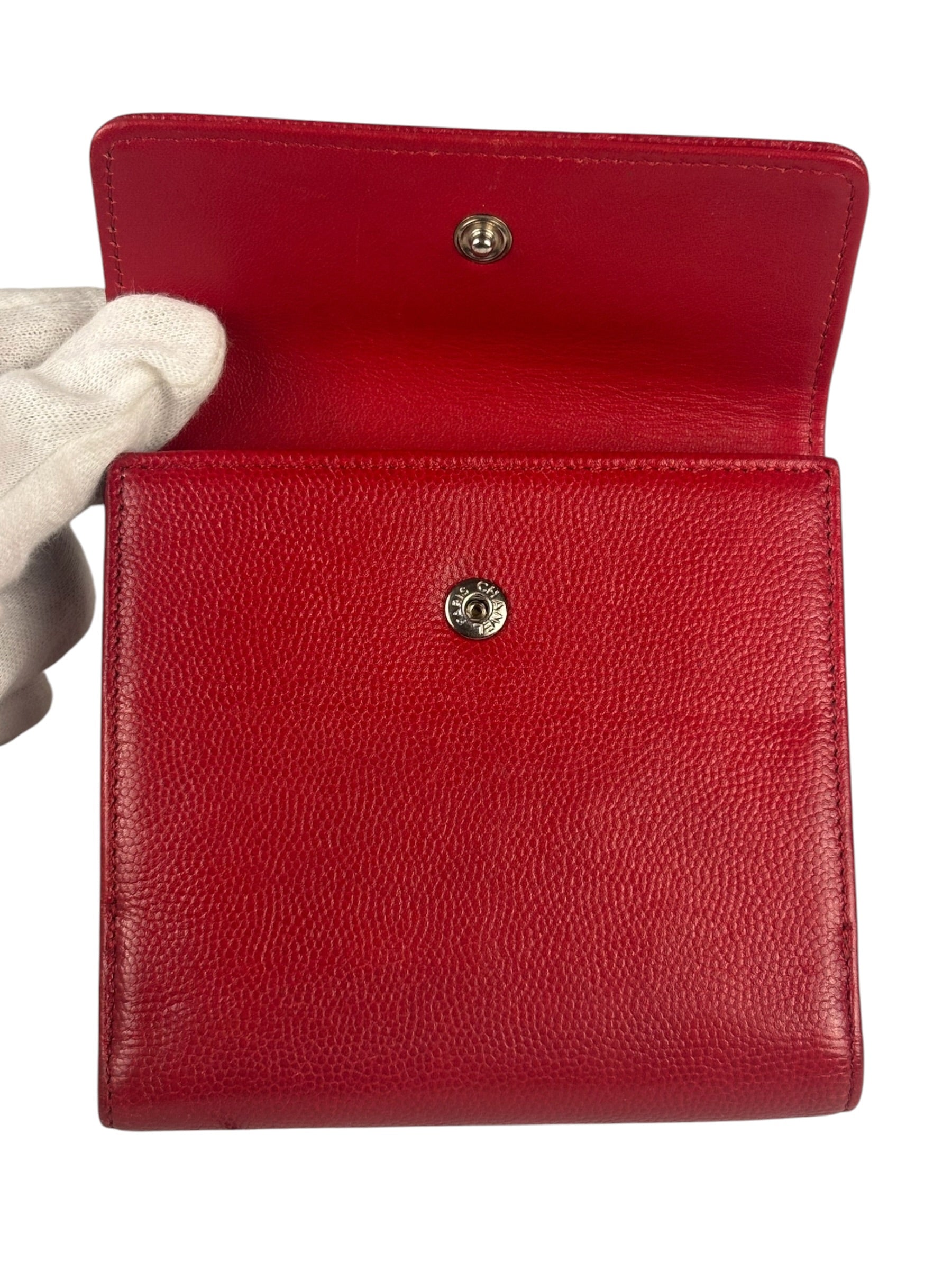 Chanel Vintage Red Caviar Compact Wallet 2010