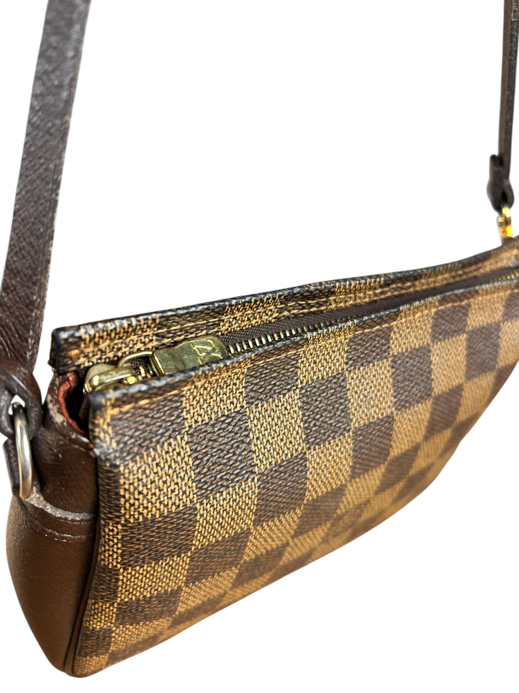 Louis Vuitton Damier Trousse Pochette