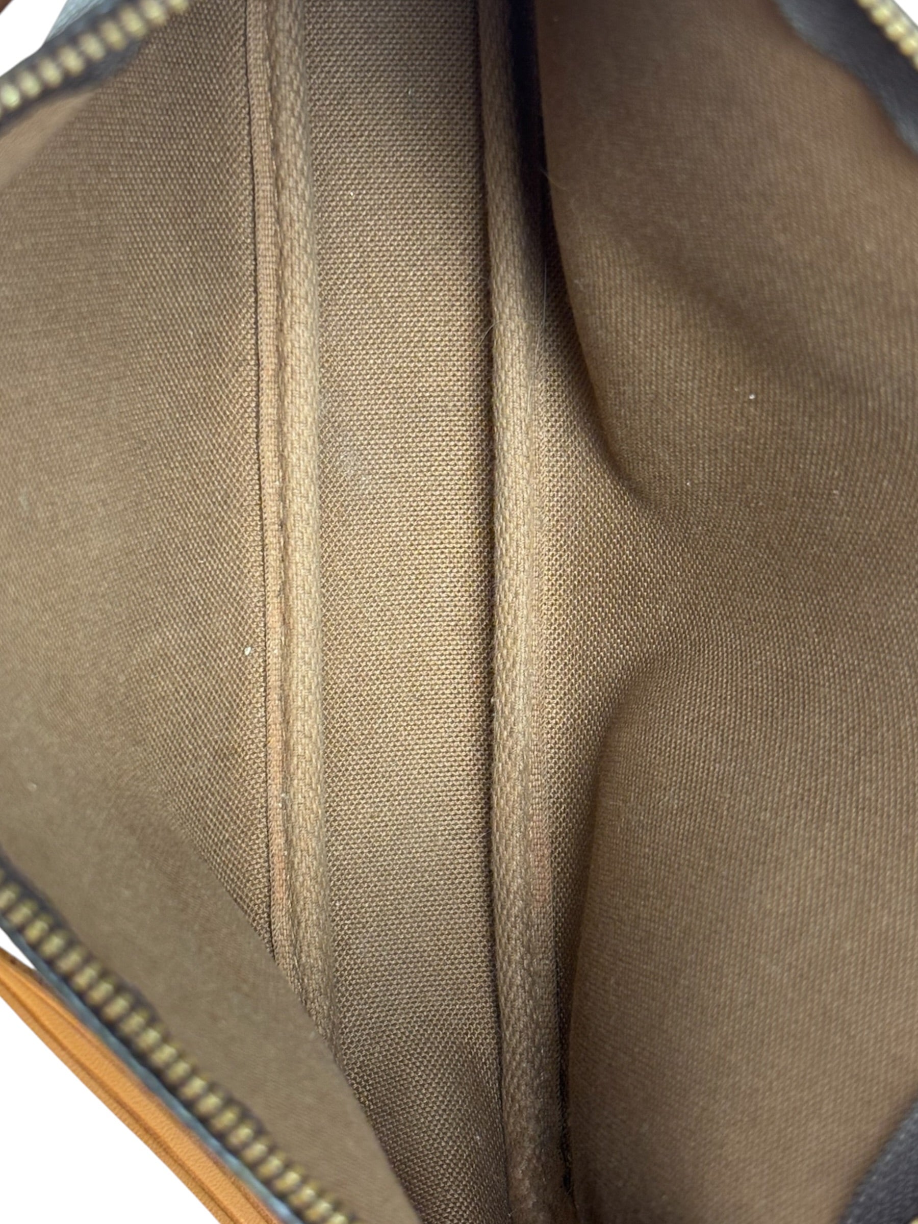 Louis Vuitton Monogram Pochette