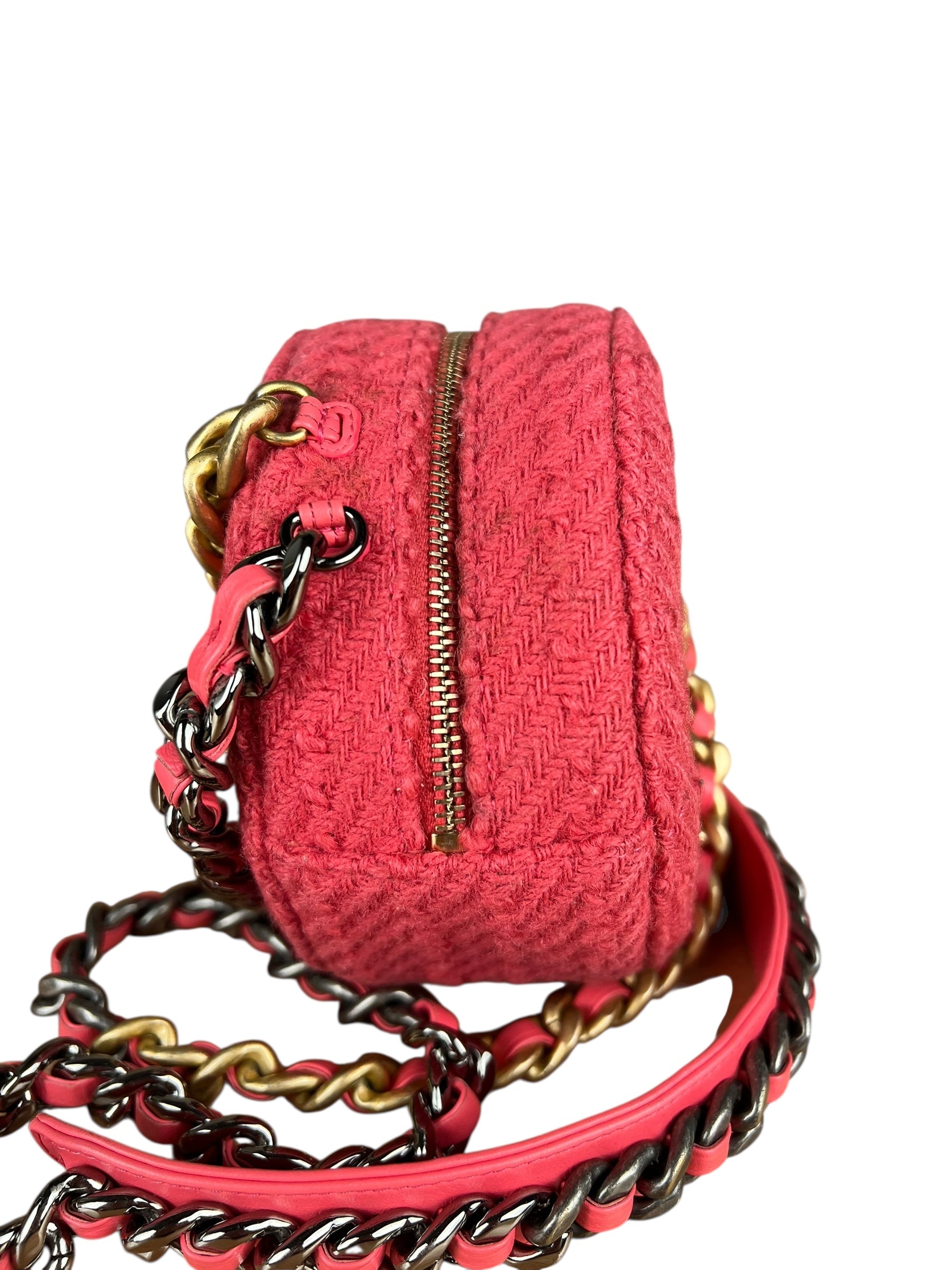 Chanel 19 Round Pink Tweed Chain Shoulder Bag
