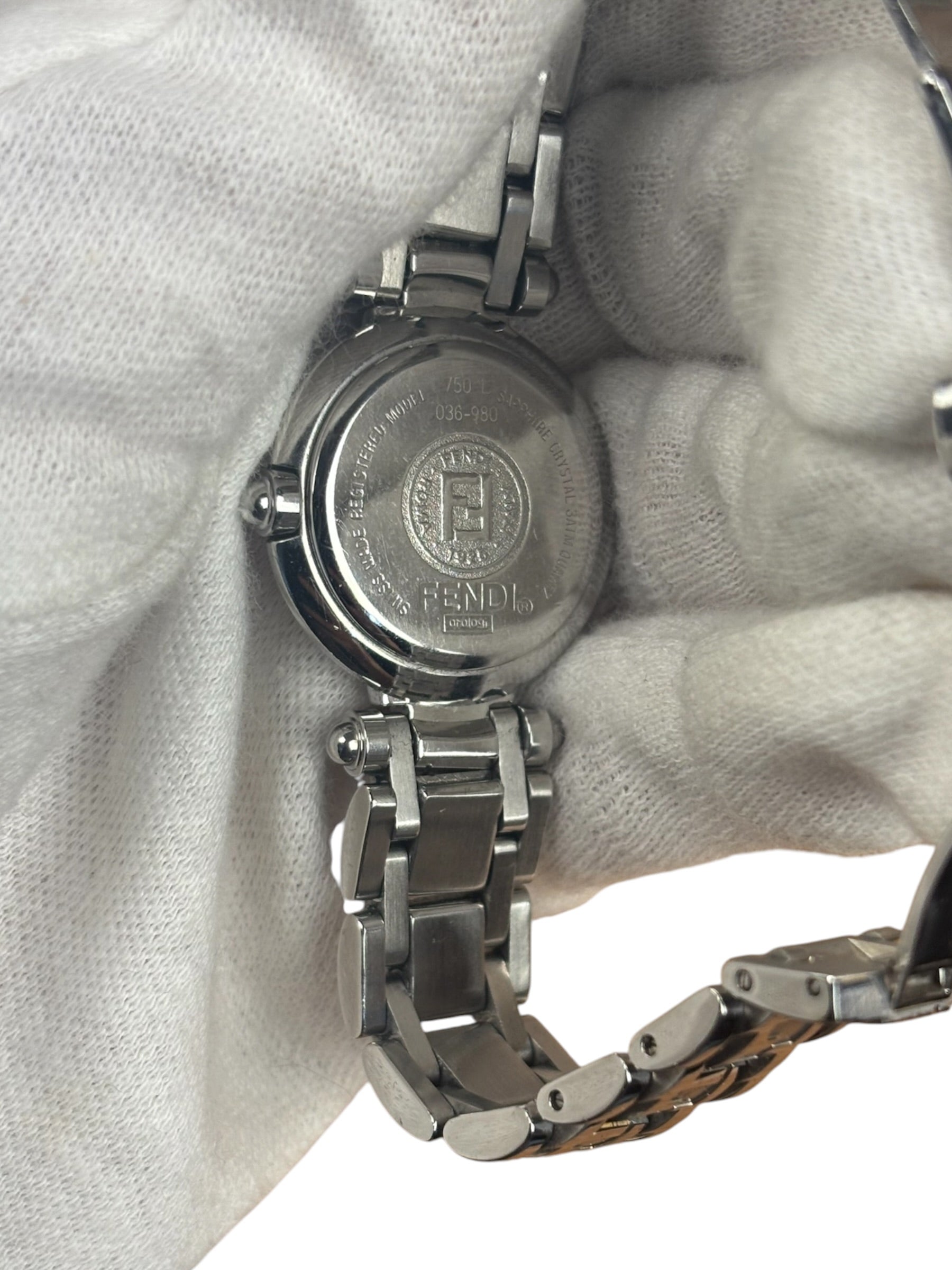 Fendi 750L Salmon Round Dial