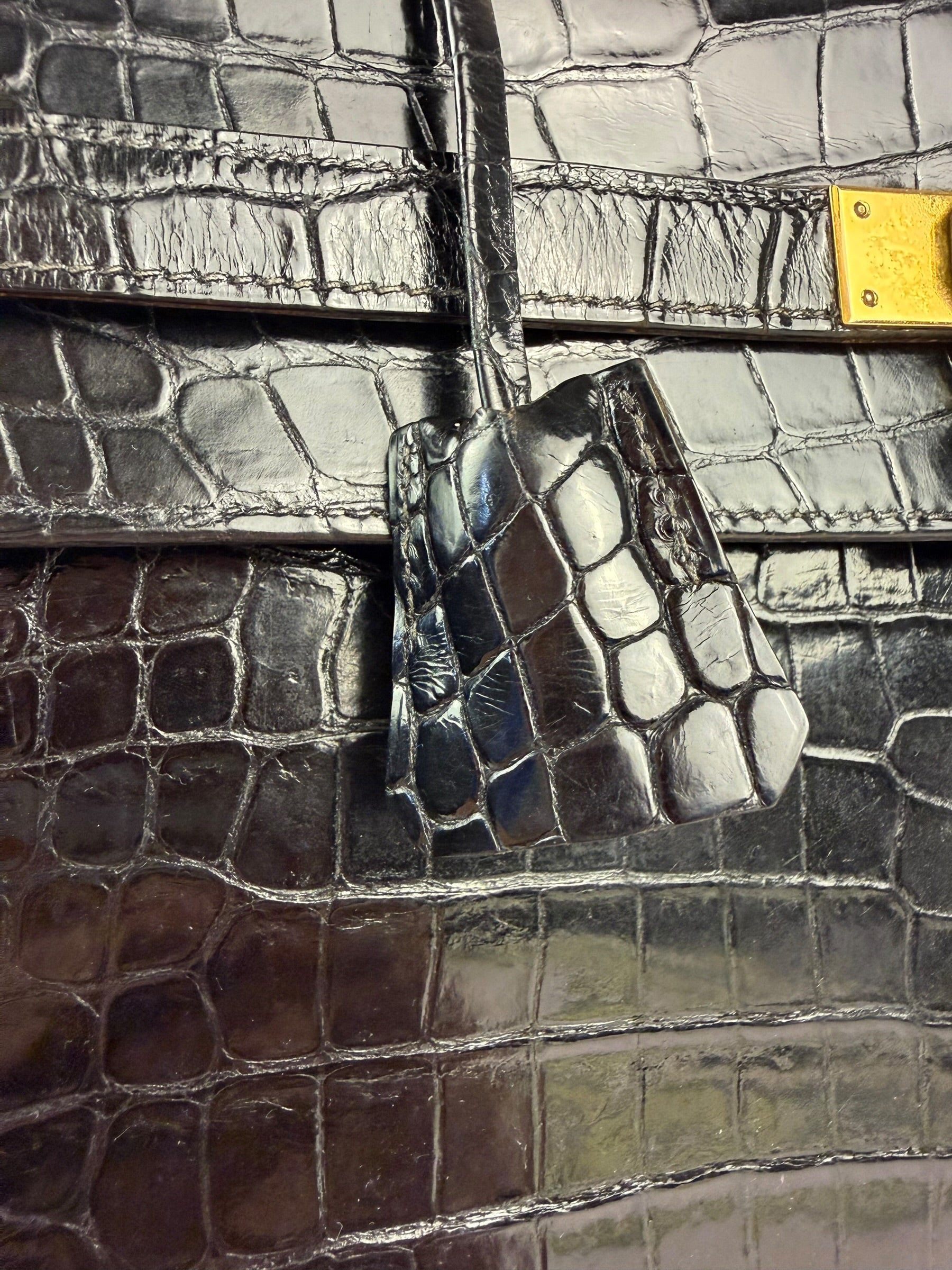 Hermes 1985 Black Crocodile Kelly 35