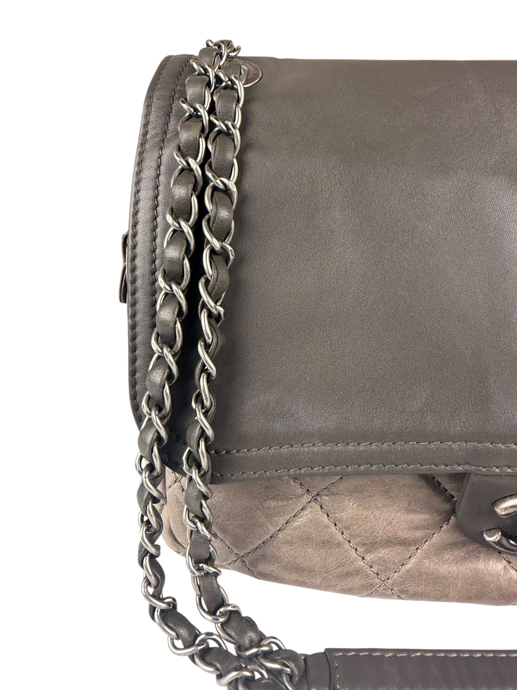 Chanel Bicolor Quilted Leather Chain Flap Bag 2011