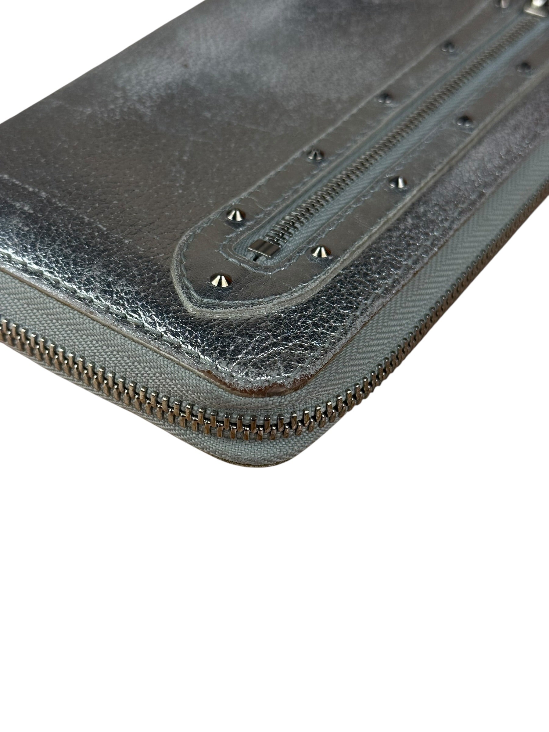 Louis Vuitton Vintage Suhali Silver Leather Zippy Wallet