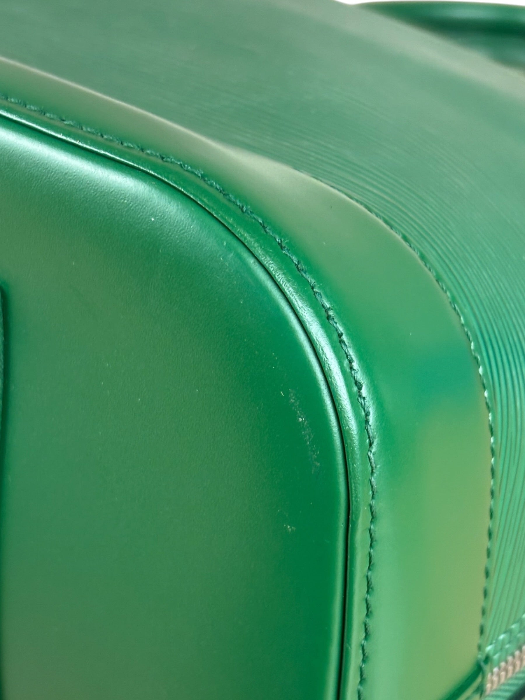 Louis Vuitton Green Epi Alma GM