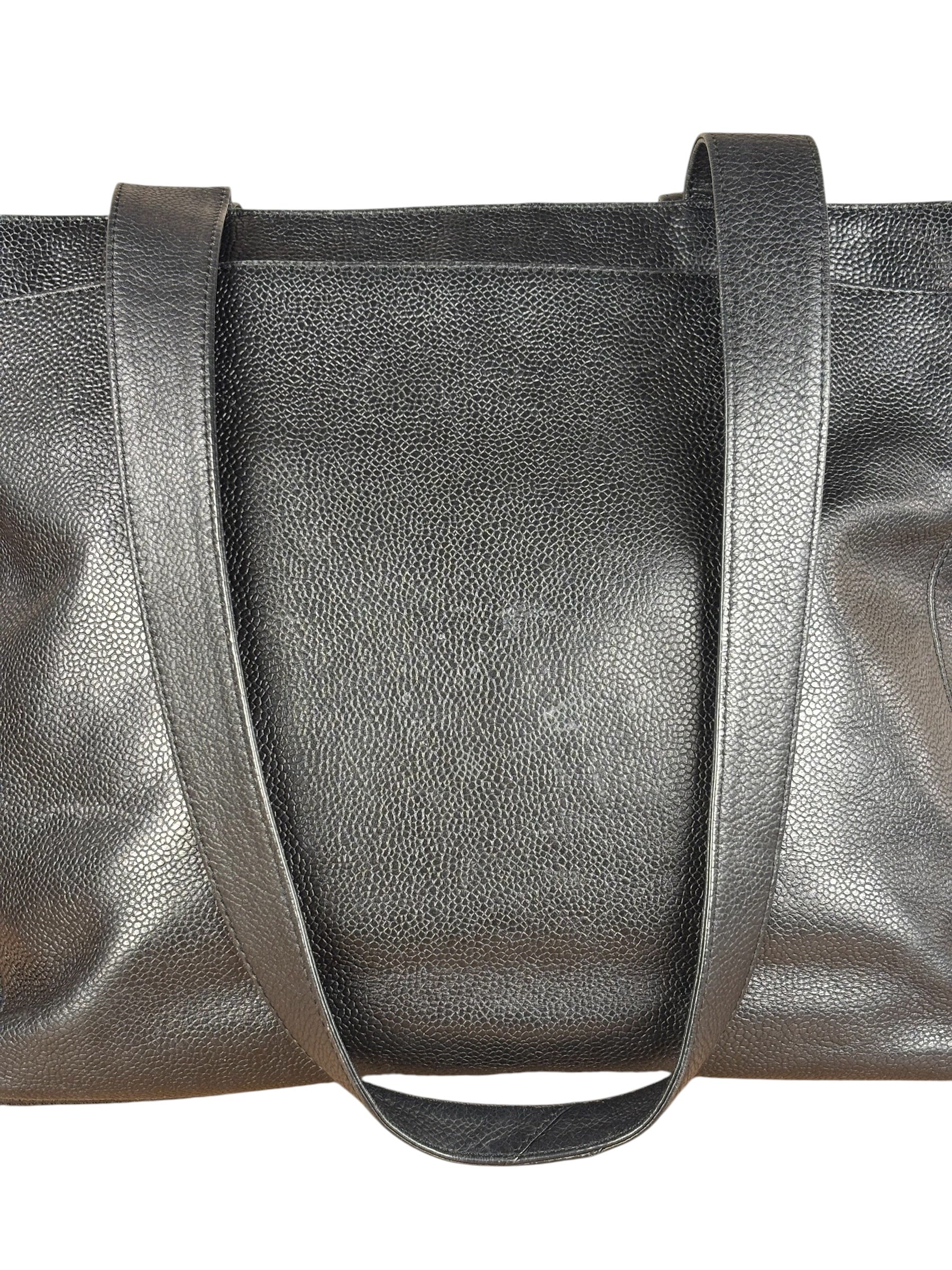 Chanel Vintage Black Leather Zip Shoulder Bag - 1998