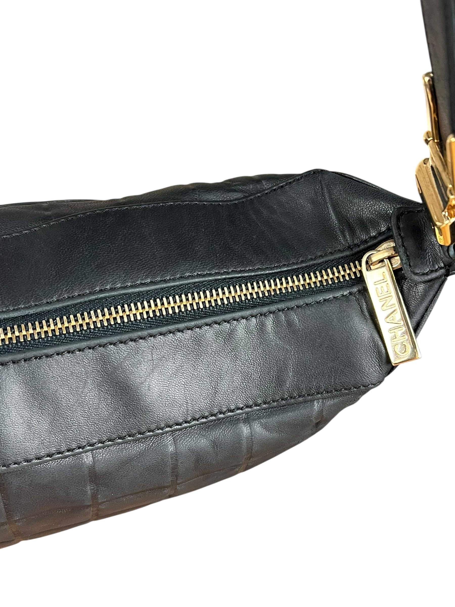 Chanel CC Chocolate Leather Shoulder Bag 2000