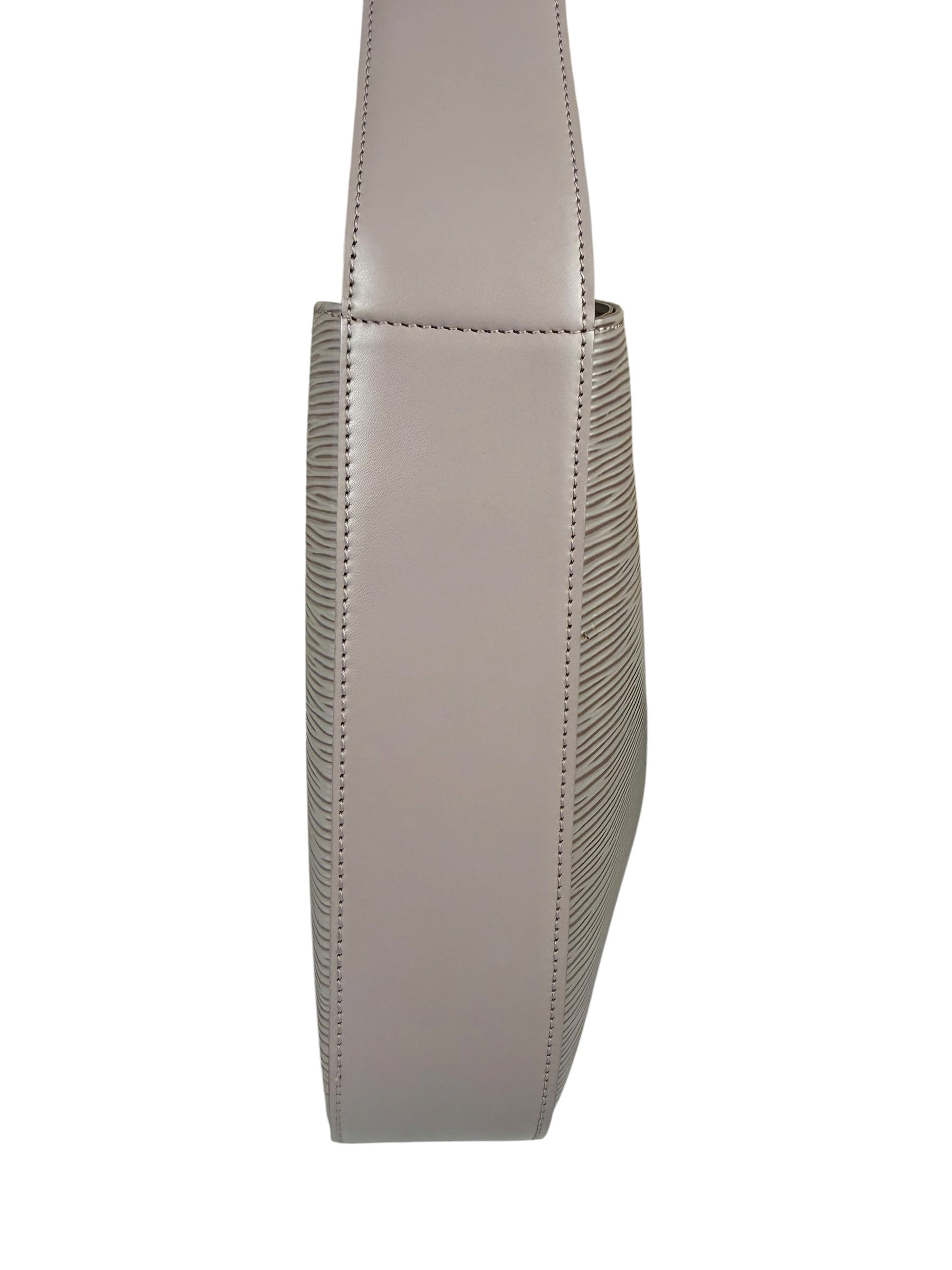 Louis Vuitton Lilac Epi Leather Reverie Hobo Bag