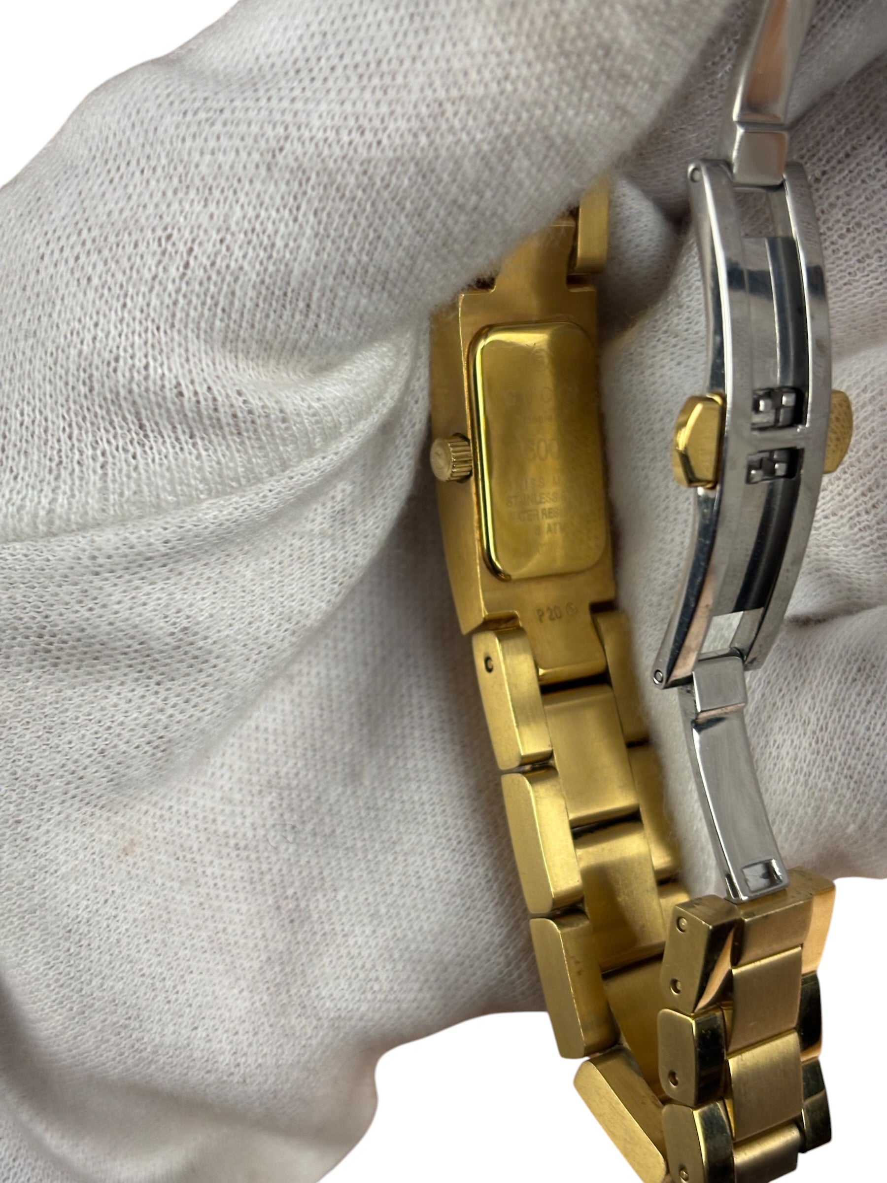 Gucci Vintage White Dial Rectangular Link Bracelet Watch