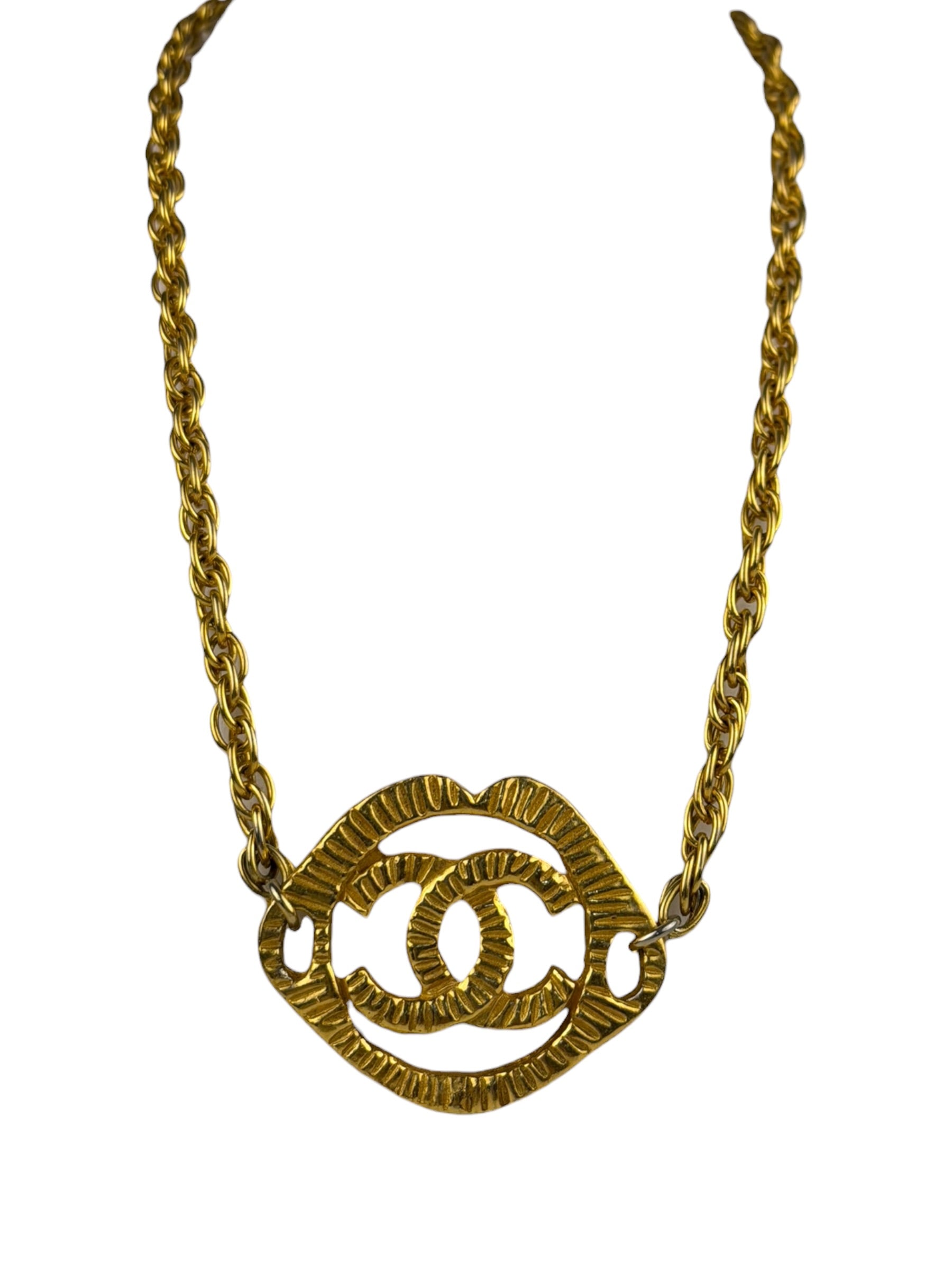 Chanel Vintage CC Gold-Plated Pendant Costume Necklace