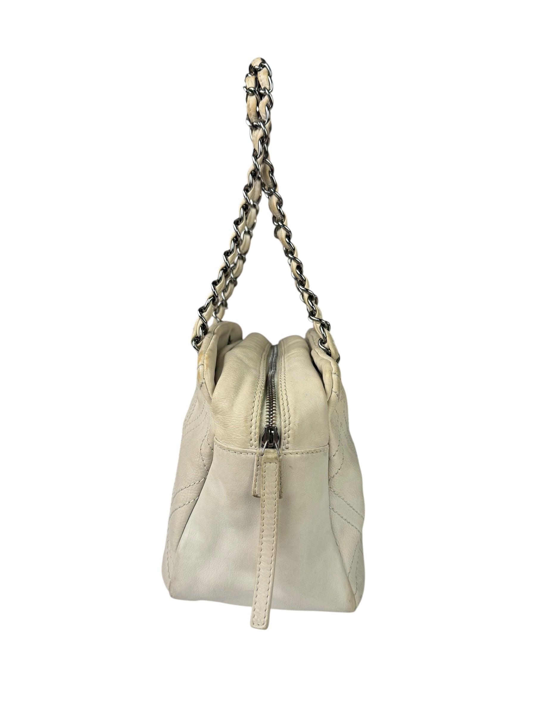 Chanel Cream Chevron Leather Outdoor Ligne Shoulder Bags  2005