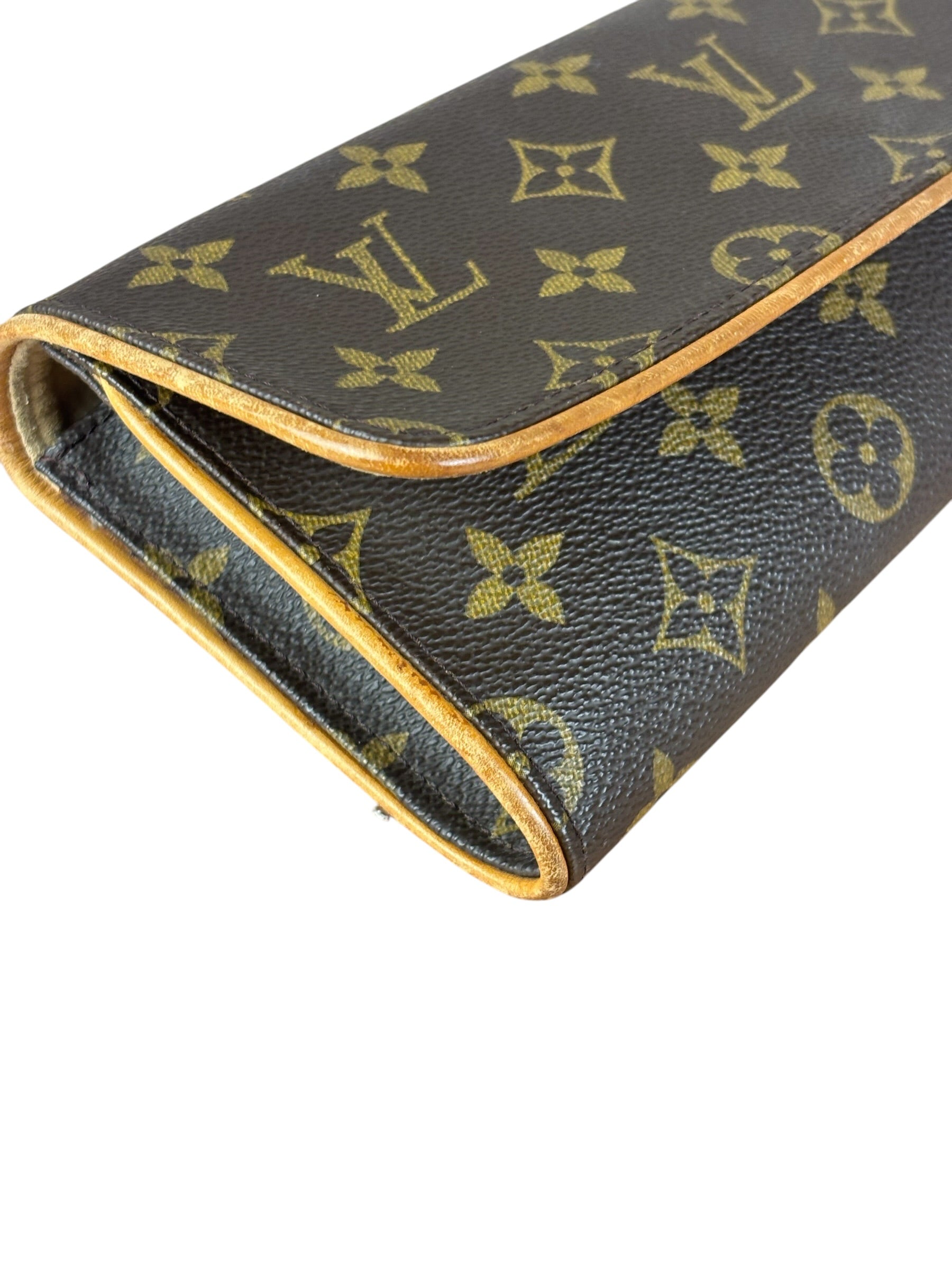 Louis Vuitton Monogram Pochette Twin GM