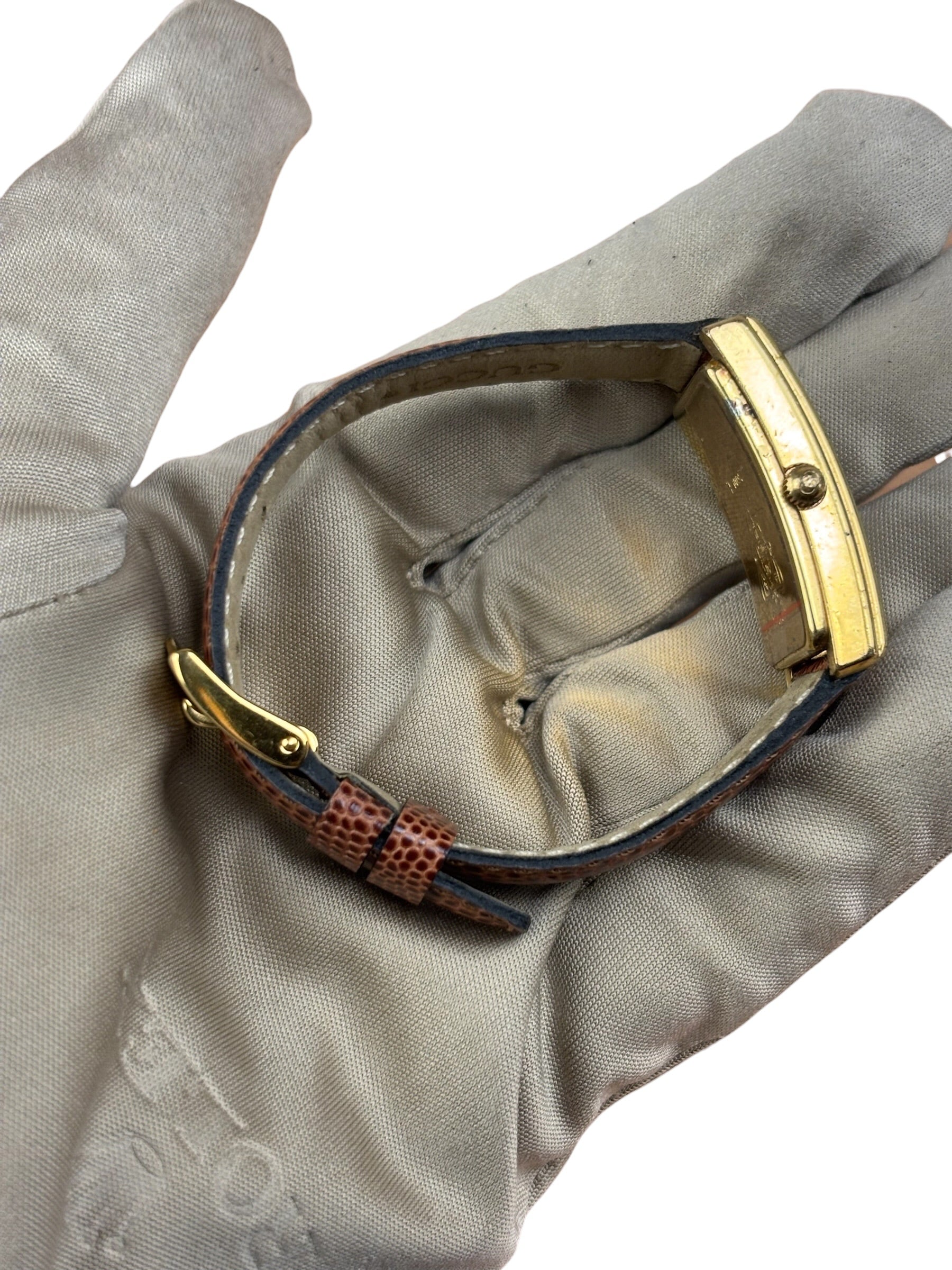 Gucci 2600L Tank Blue Dial Brown Lizard Strap