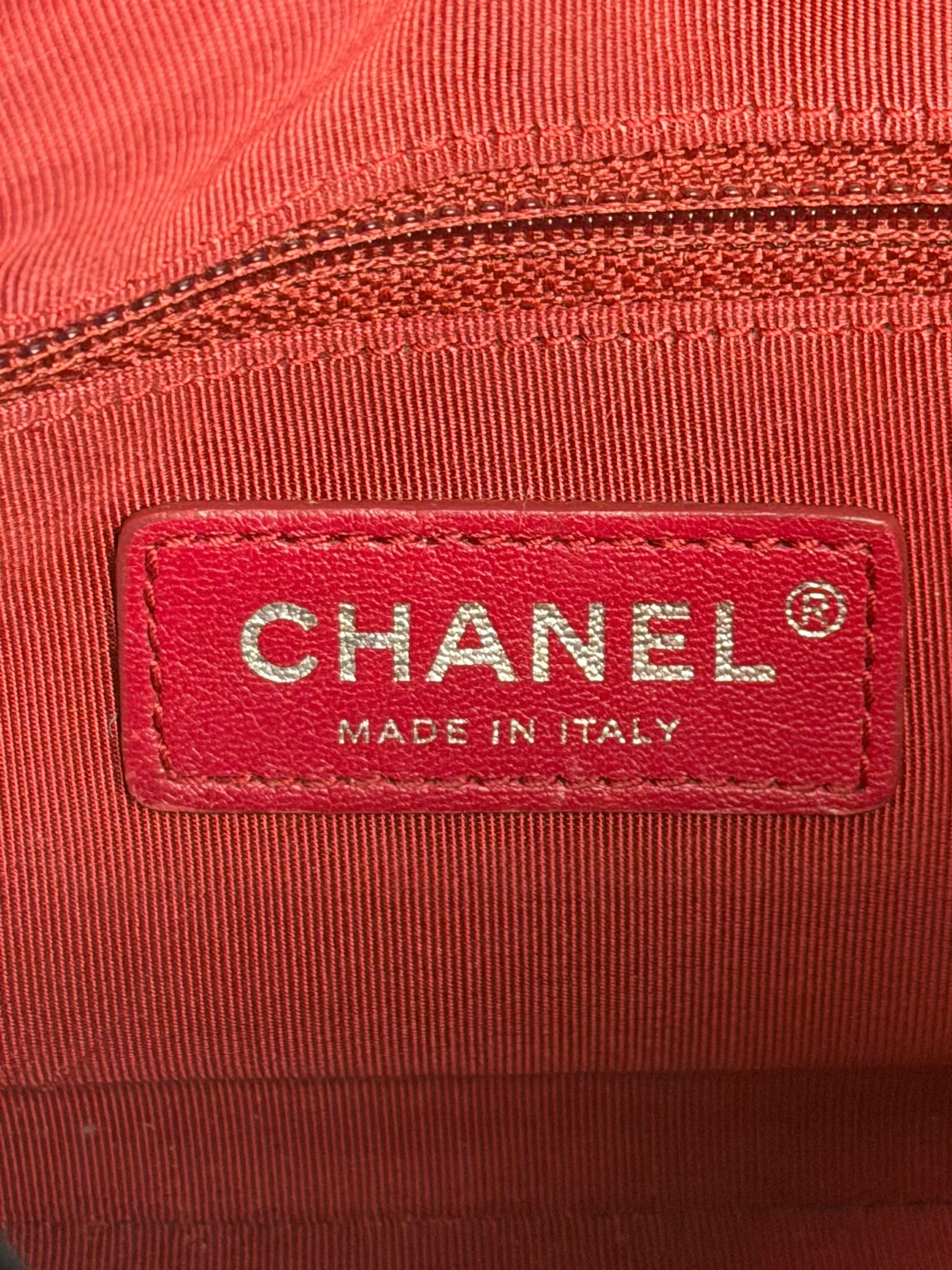 Chanel Black Quilted Leather Small Gabrielle Hobo Bag 2019