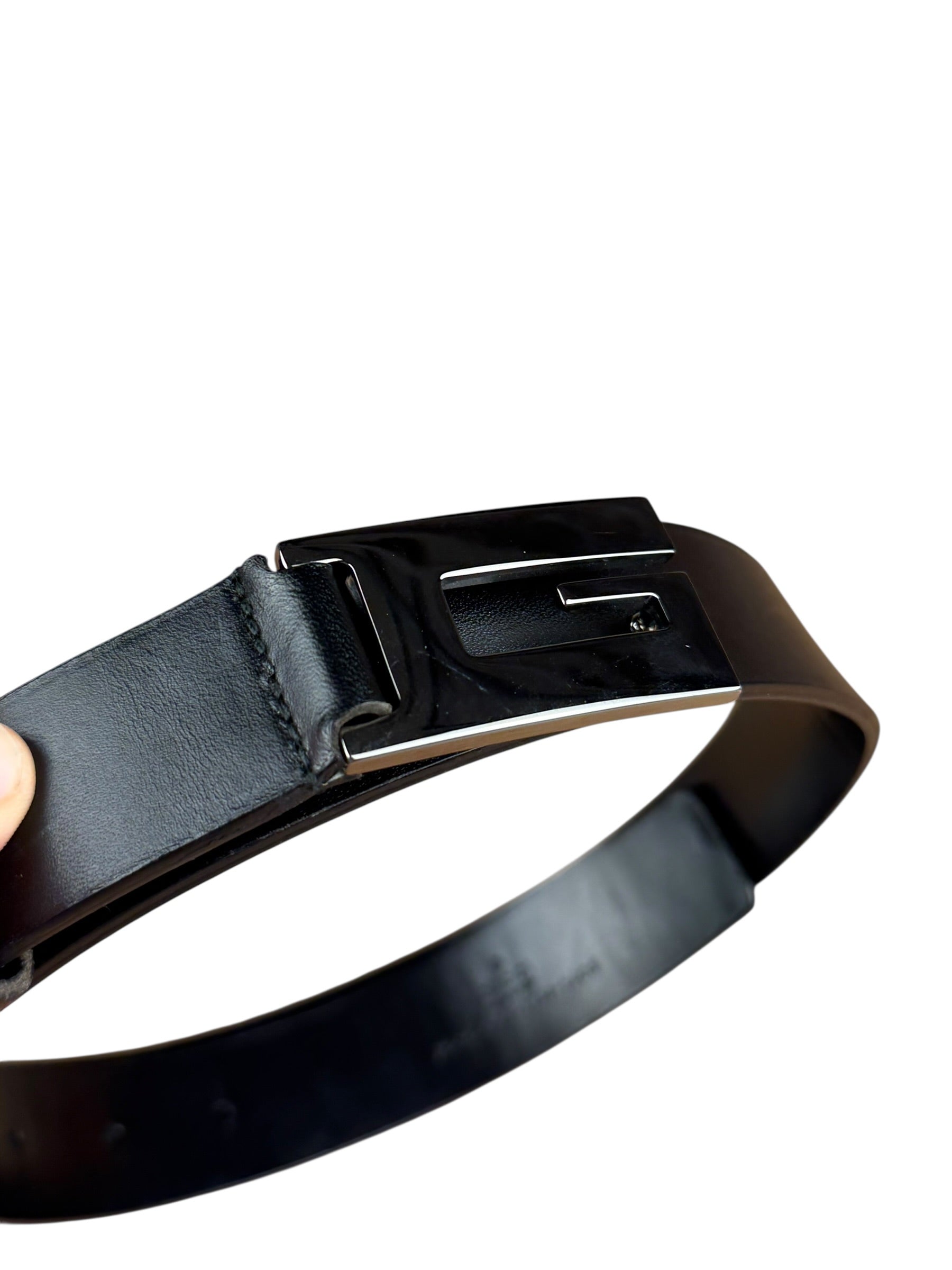 Gucci Black Leather G Buckle Belt