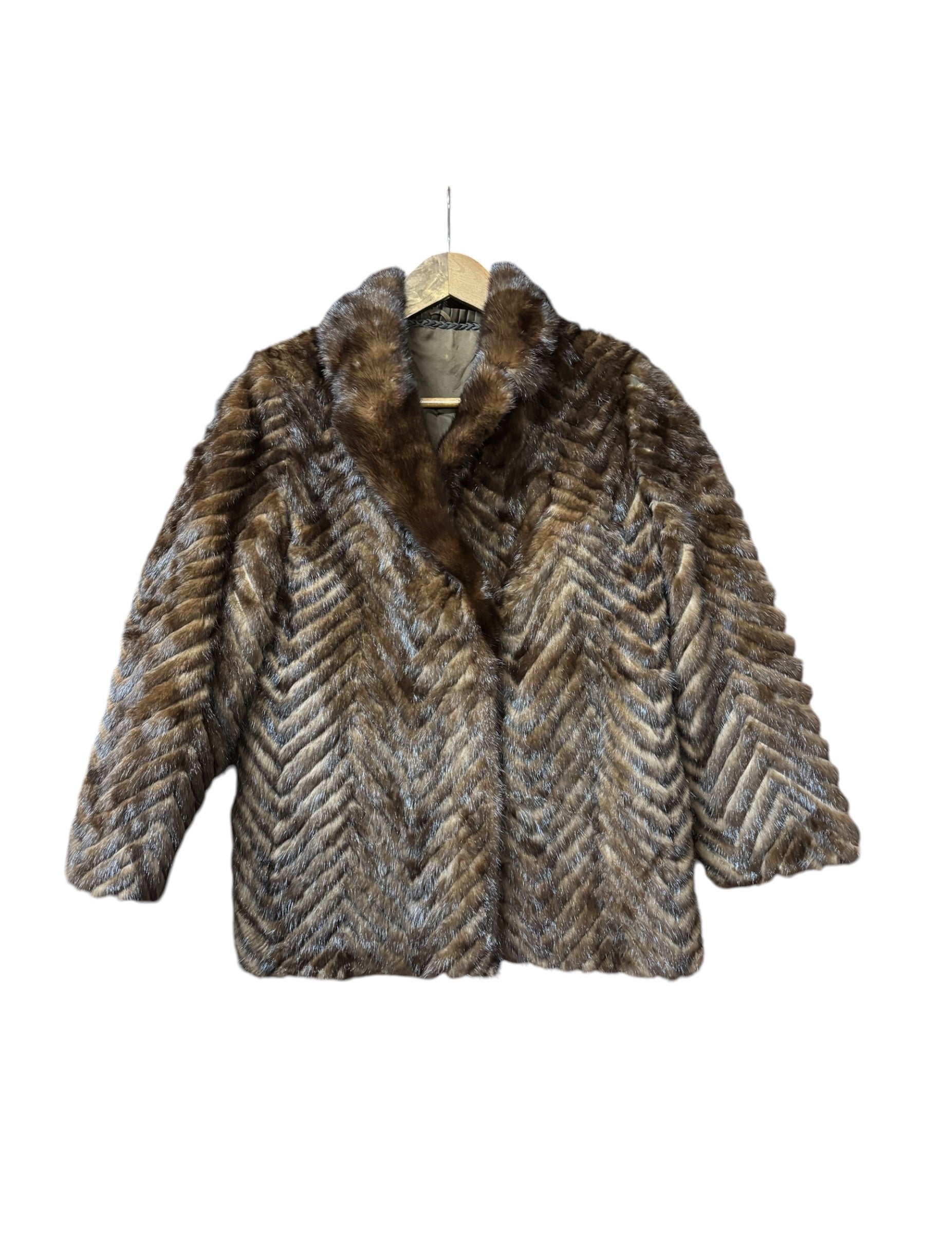 Vintage Hazel Brown Chevron Stripped Mink Fur Coat