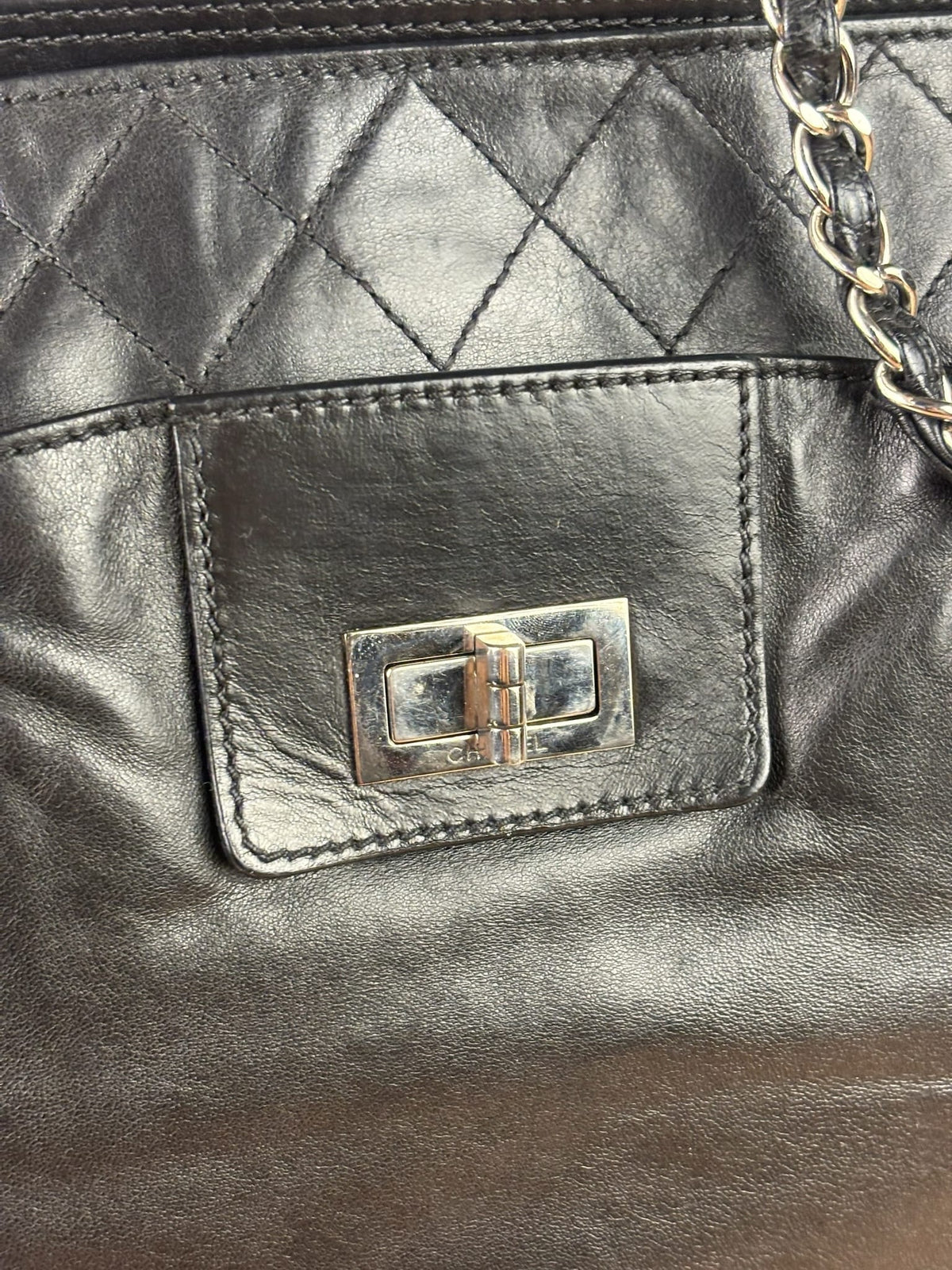 Chanel Black Quilted Leather Medium 2.55 Reissue Tote 2008