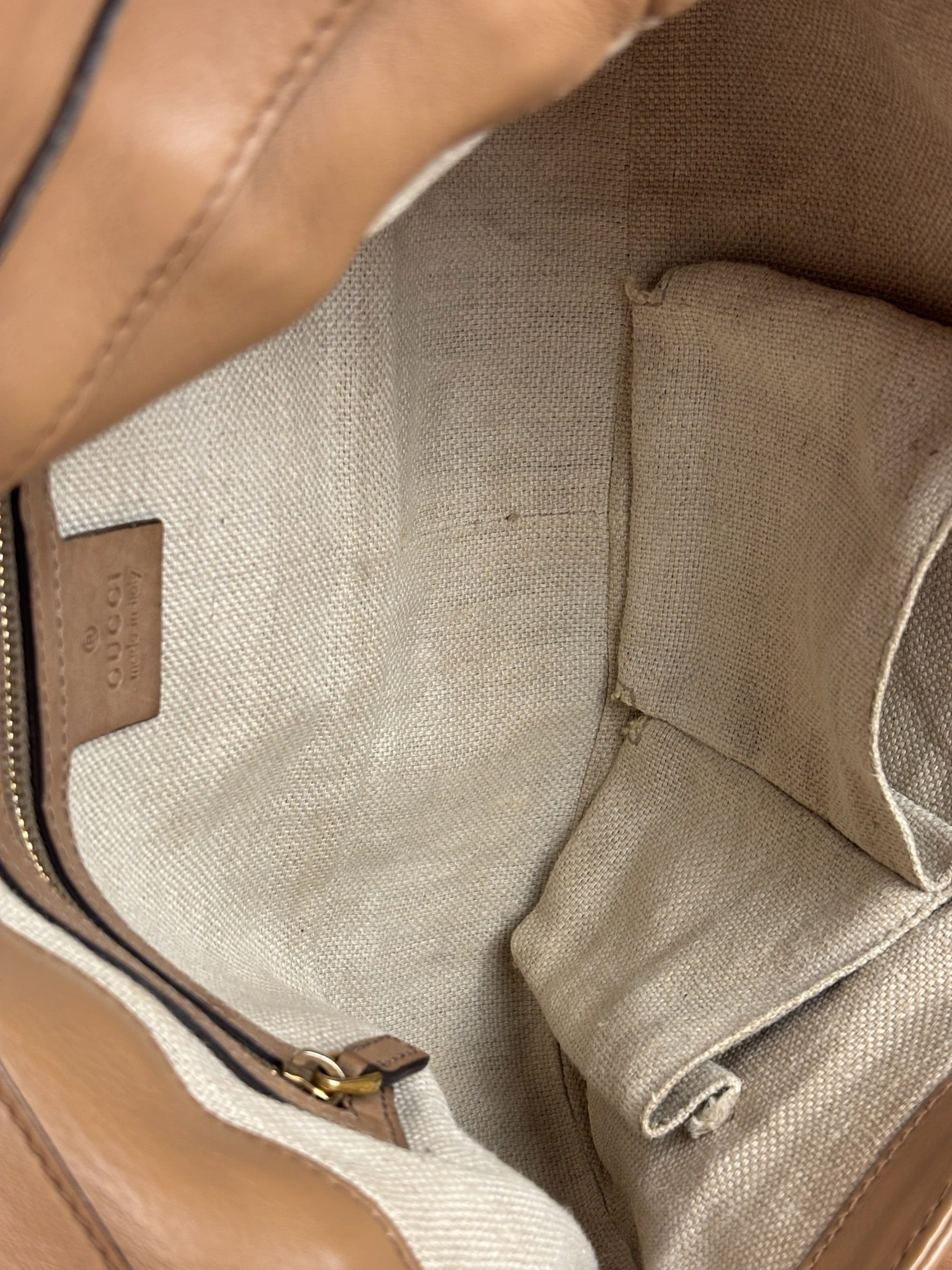 Gucci Vintage Tan Leather Medium Flap Shoulder Bag