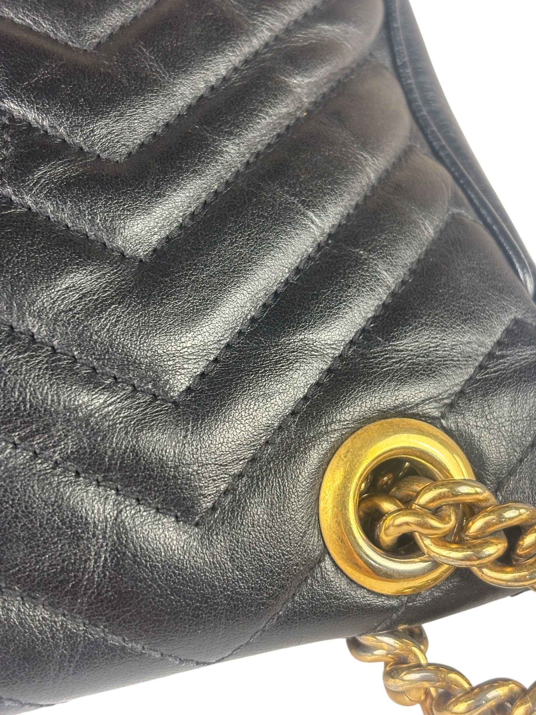 Gucci GG Black Marmont Leather Medium Shoulder Bag