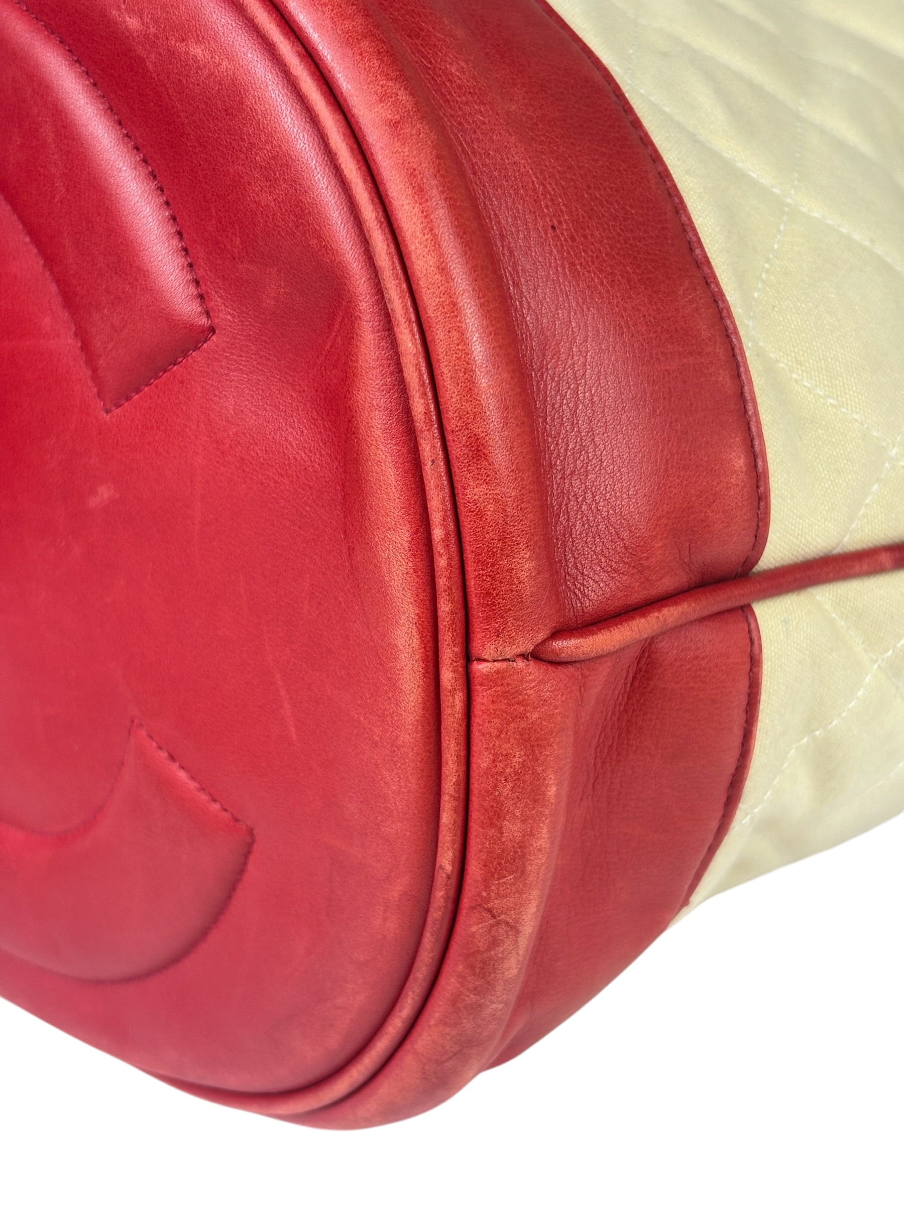 Chanel Vintage Beige/Red Leather Trim Drawstring Bucket Bag 1989