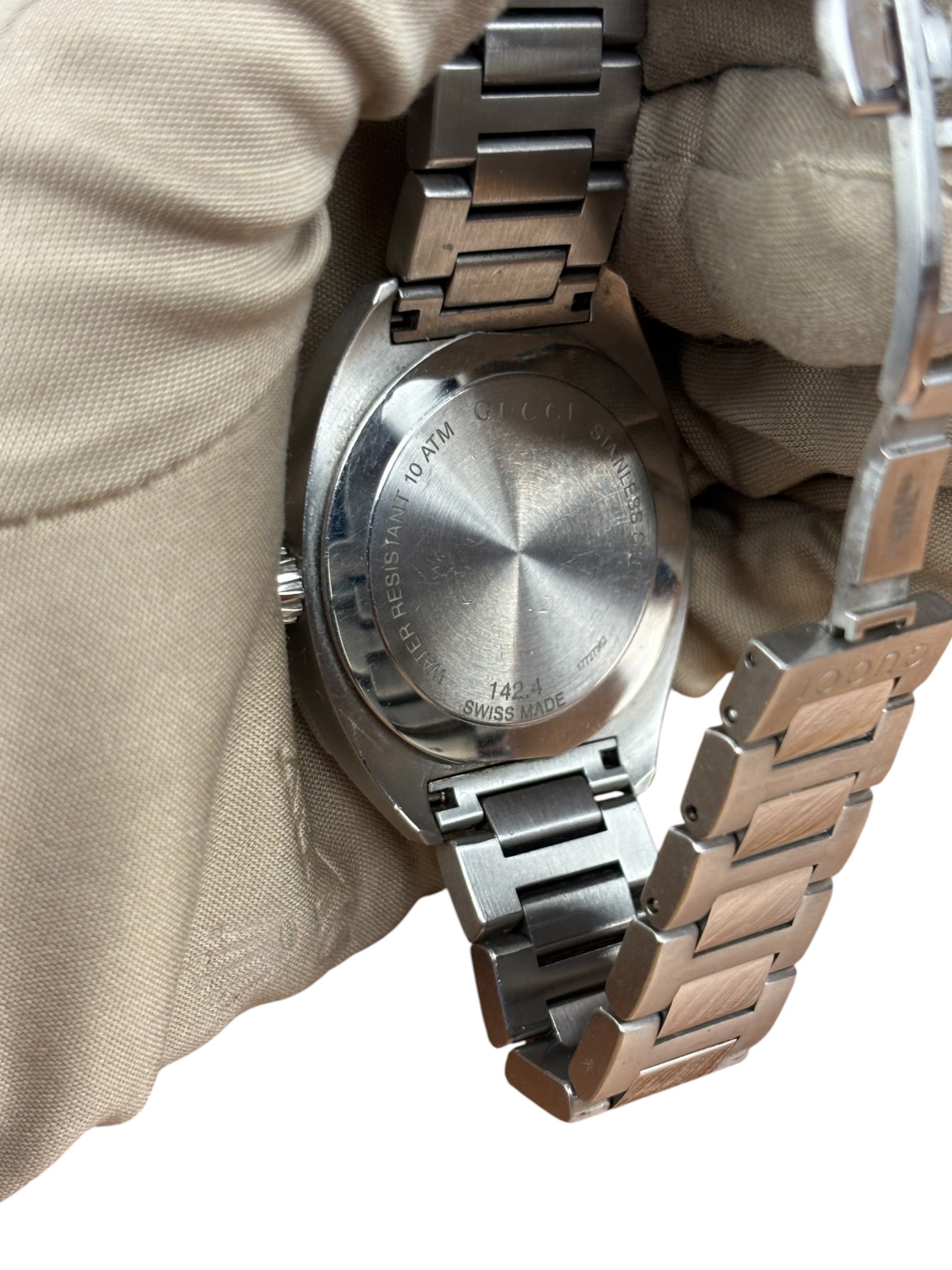 Gucci 142.4 Black Dial Stainless Steel Watch