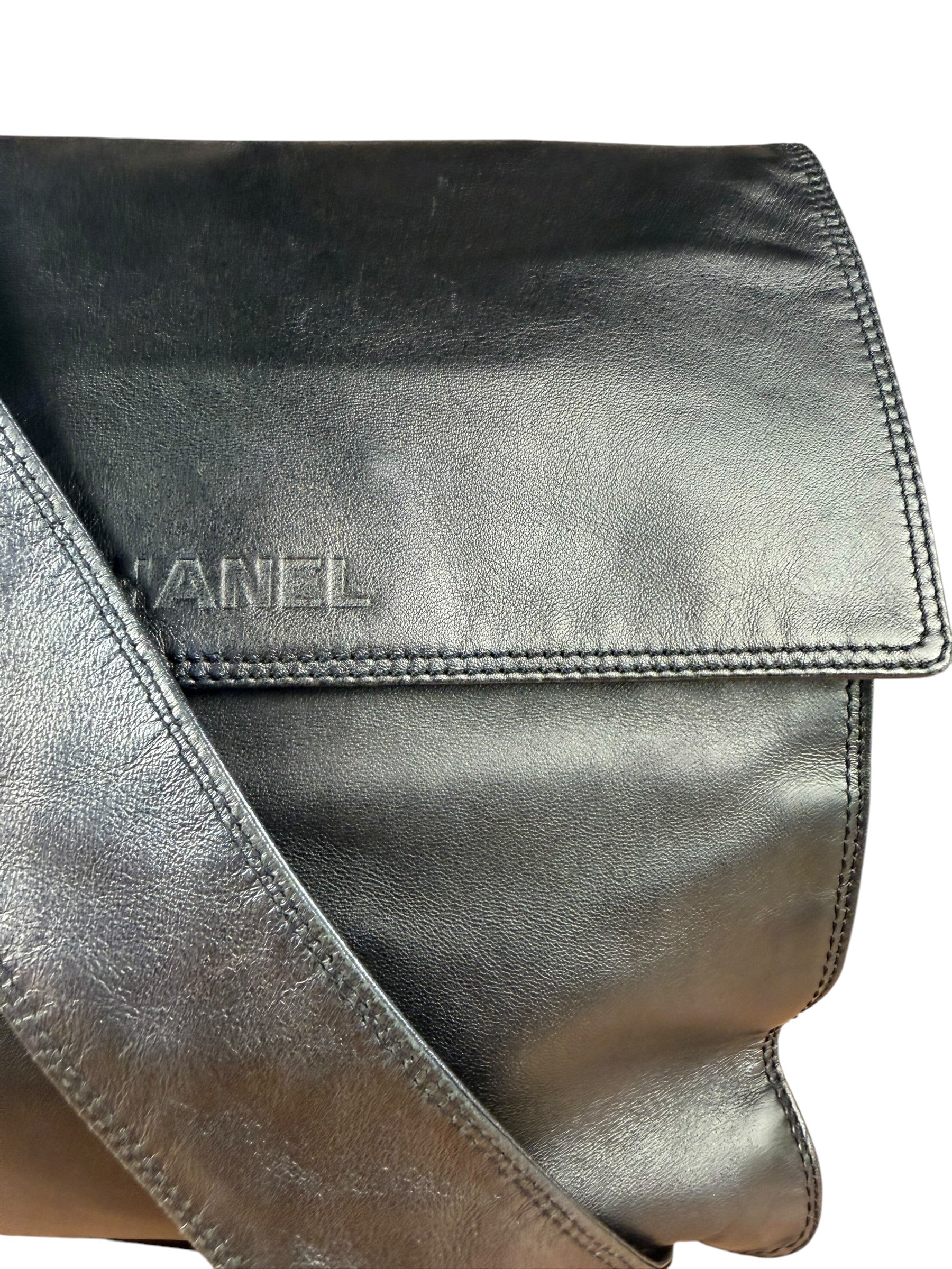 Chanel Vintage Black Leather Flap Crossbody Messenger Bag 1997