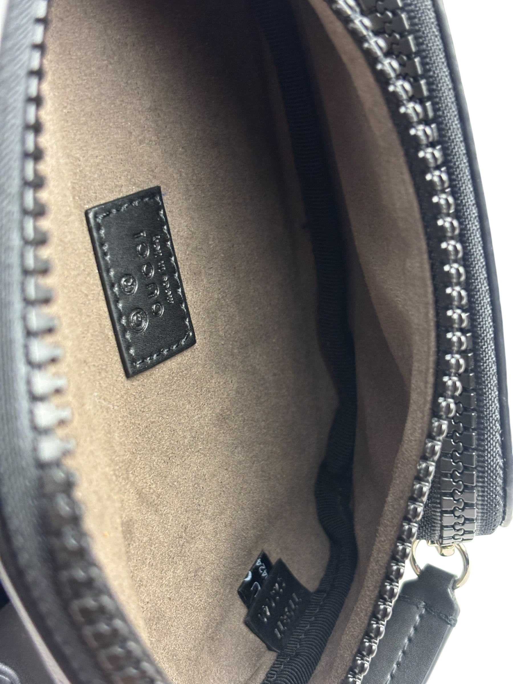 Gucci Beige/Black Leather GG Eden Belt Bag