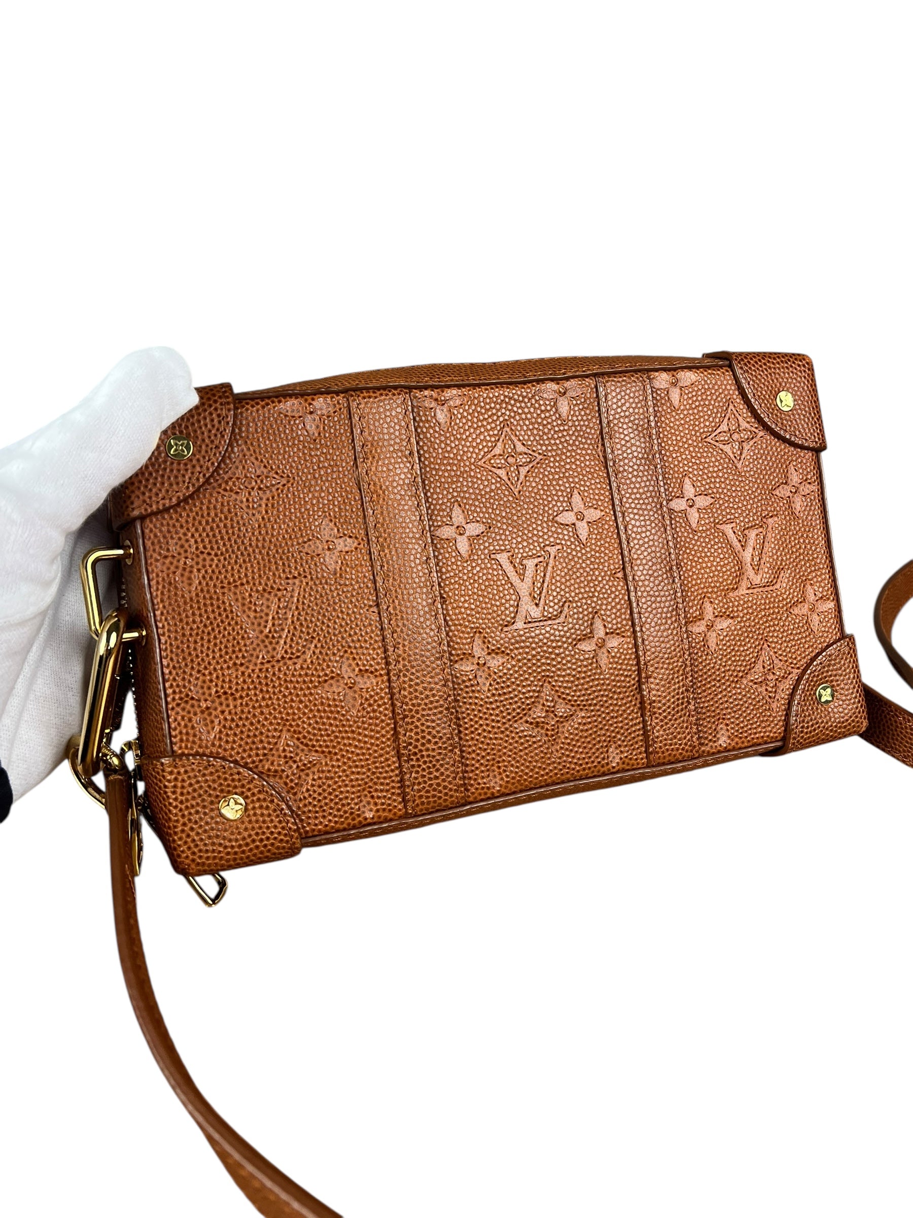 Louis Vuitton x NBA Soft Trunk Wallet Crossbody