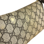 Gucci GG Supreme Pochette