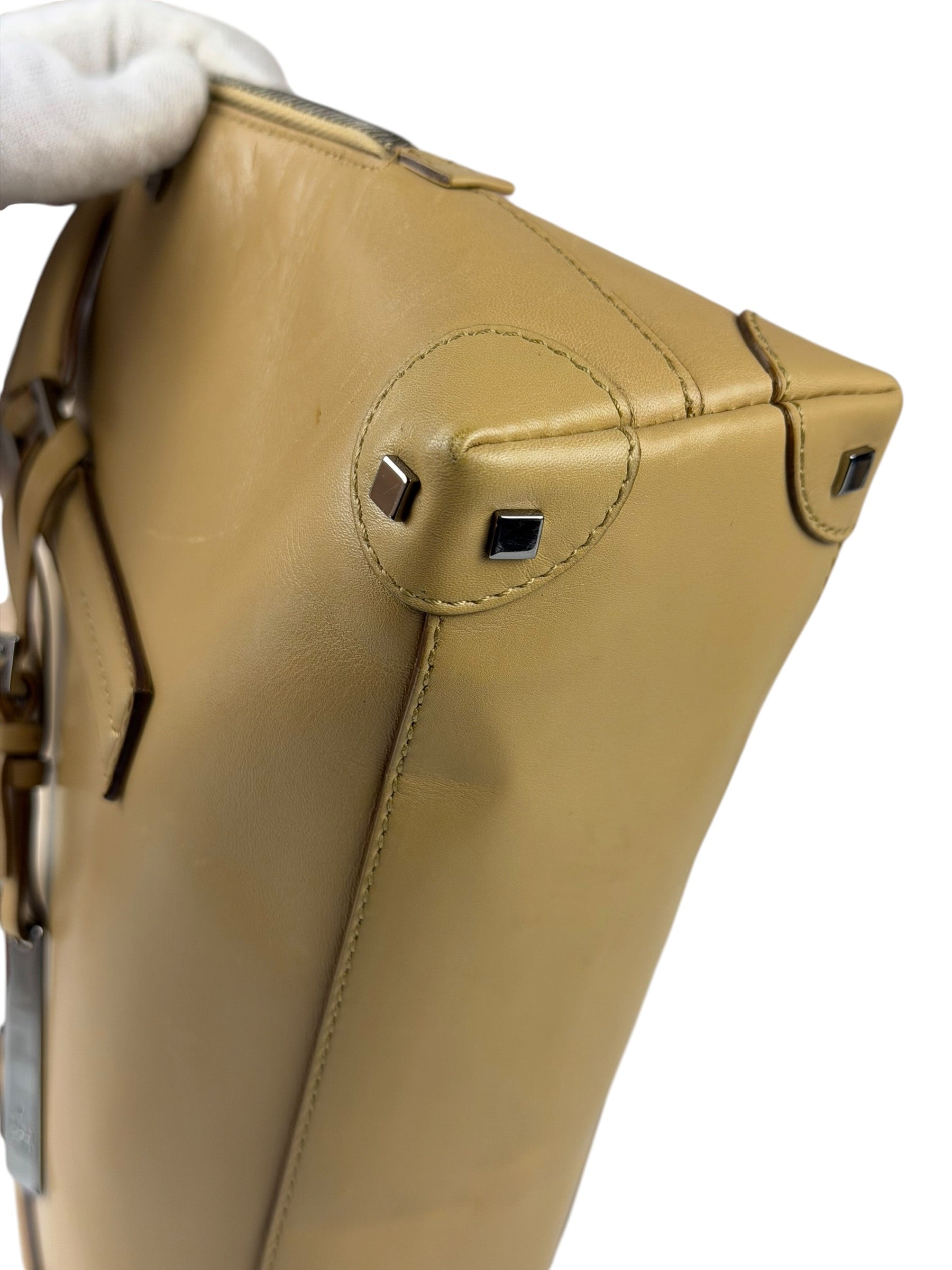 Gucci Vintage Leather Shoulder Bag