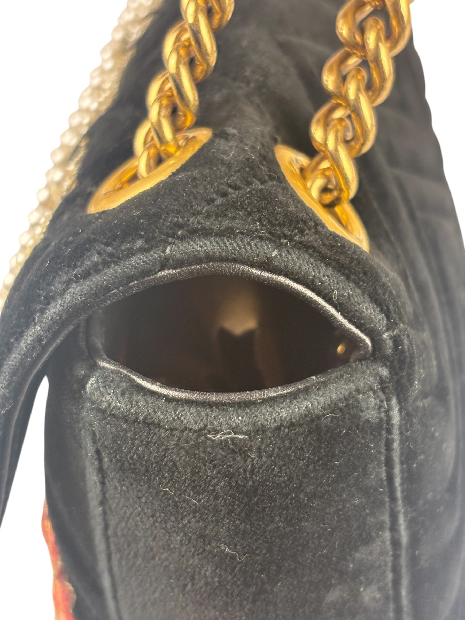 Gucci Black Velvet Marmont Floral Embroidered Shoulder Bag