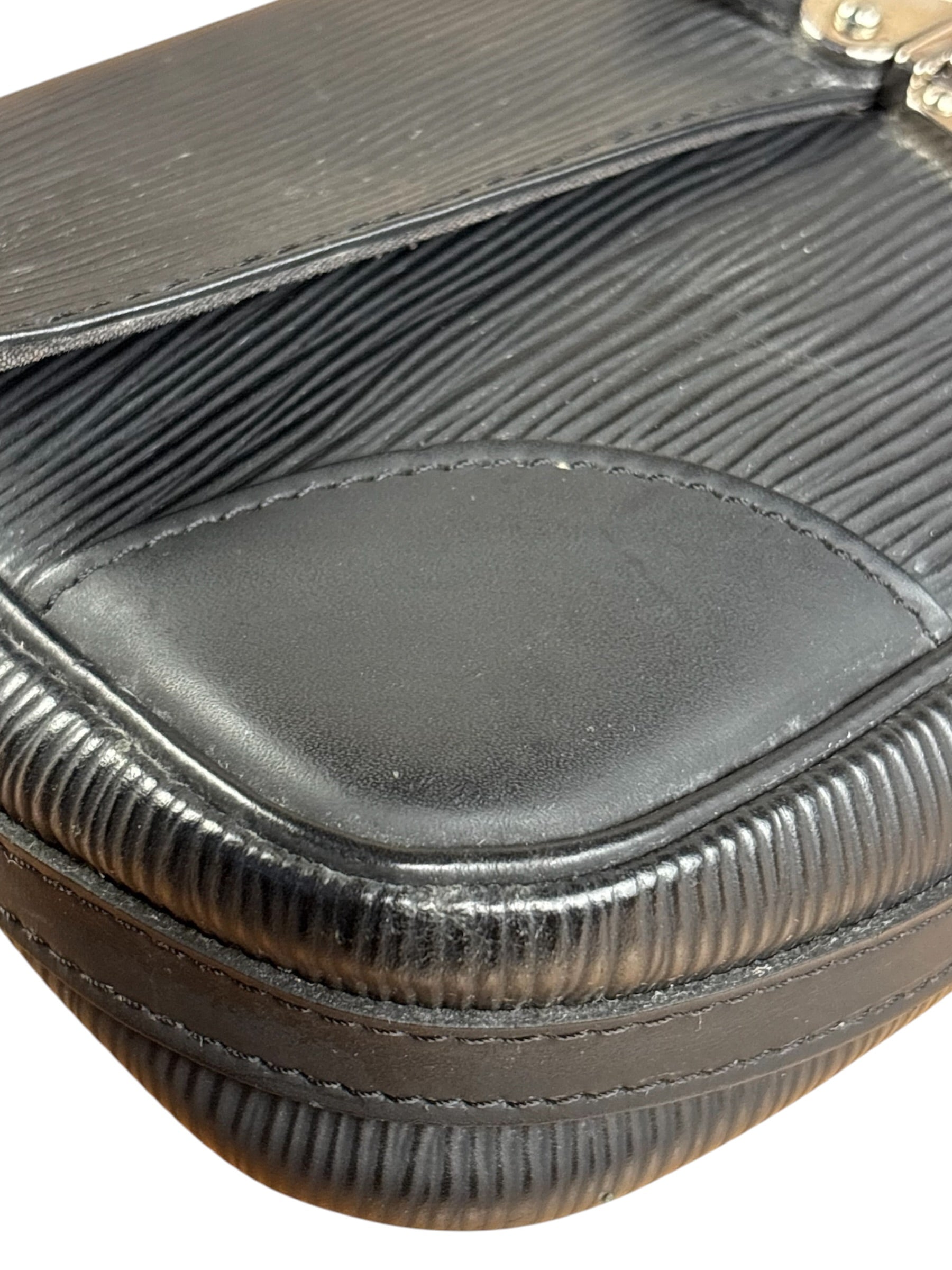 Louis Vuitton Black Epi Leather Segur Pochette