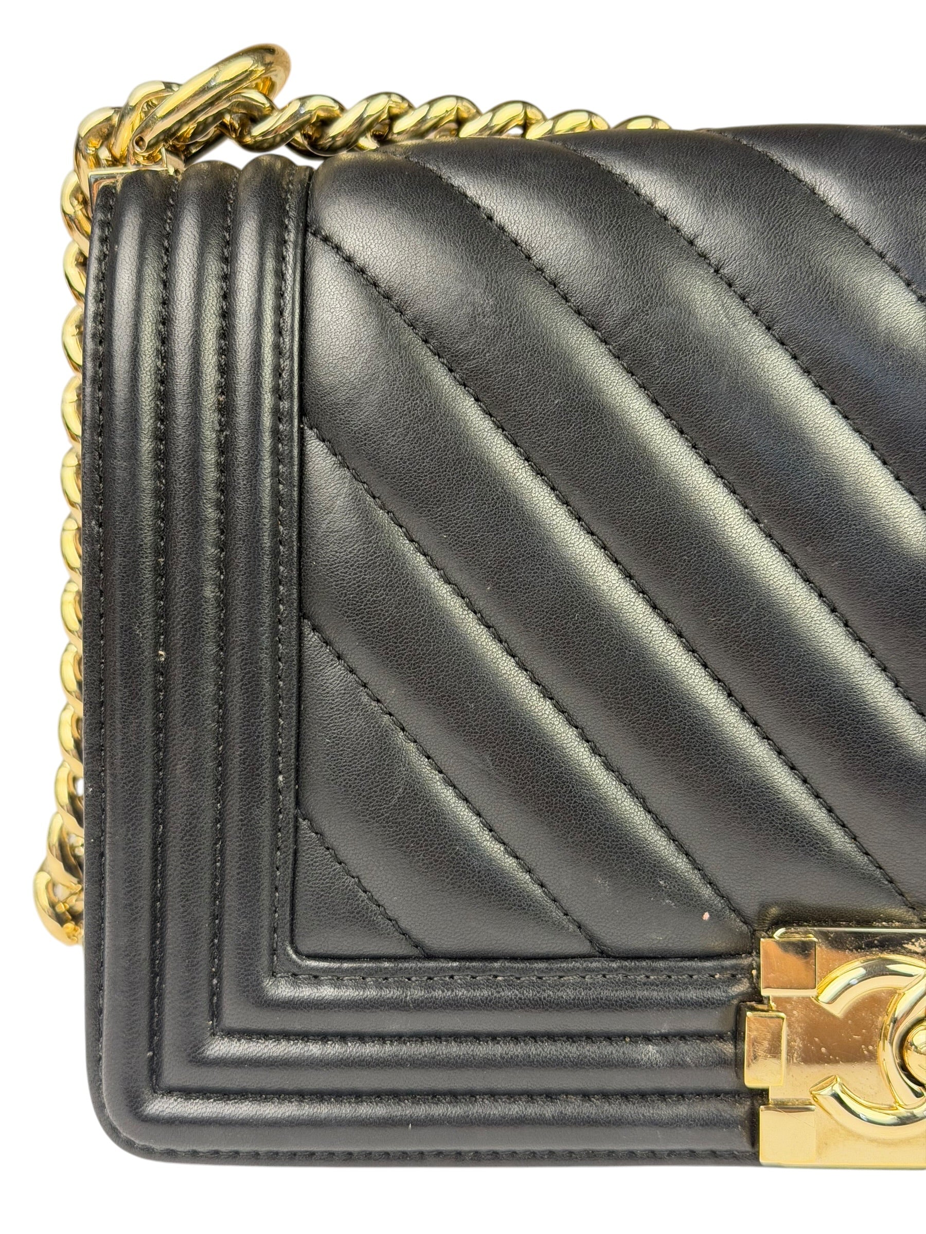 Chanel Black Chevron Leather Boy Medium Flap Bag 2017