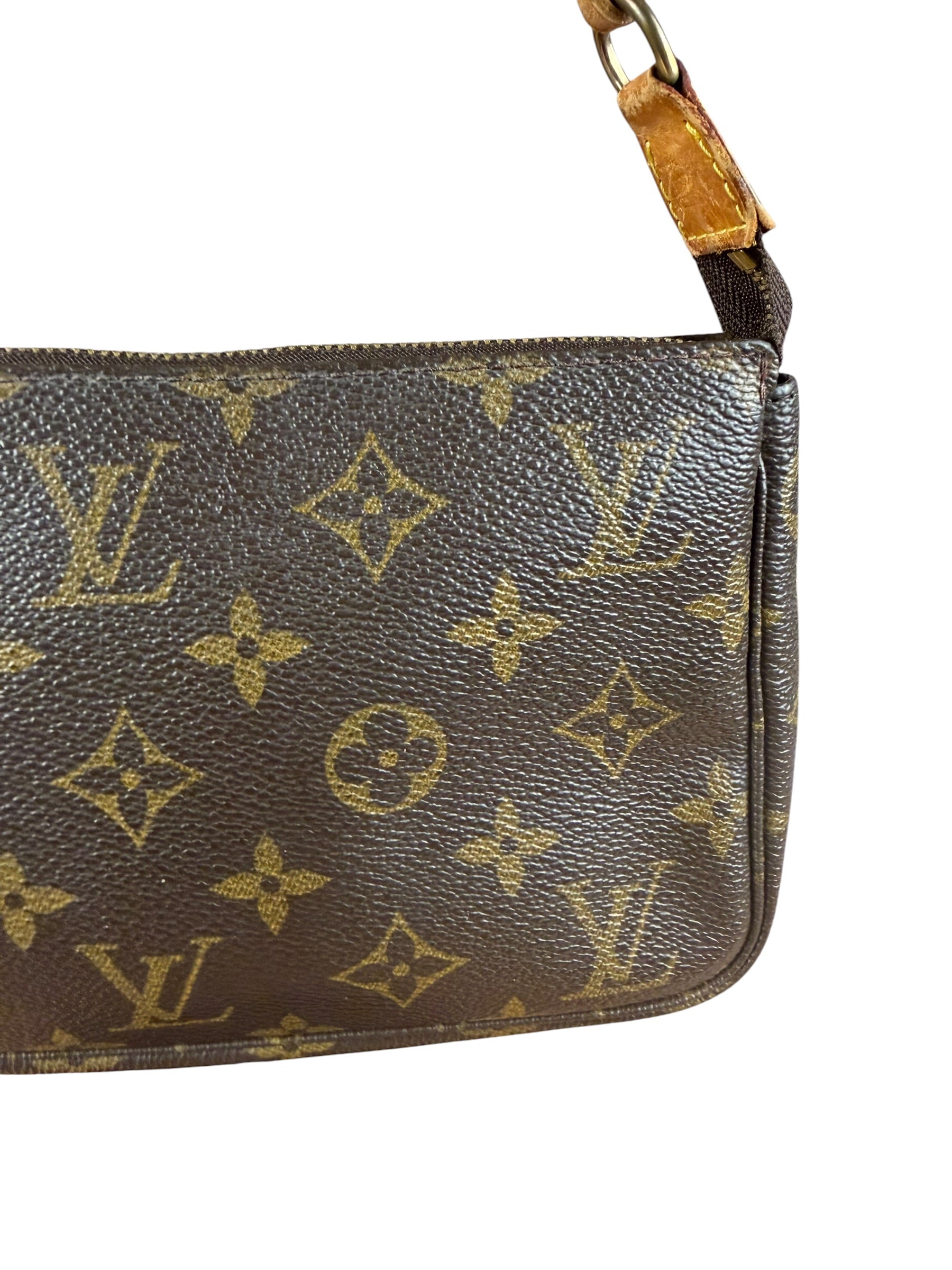Louis Vuitton Monogram Pochette