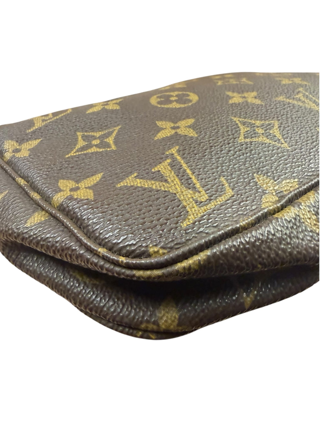 Louis Vuitton Monogram Pochette
