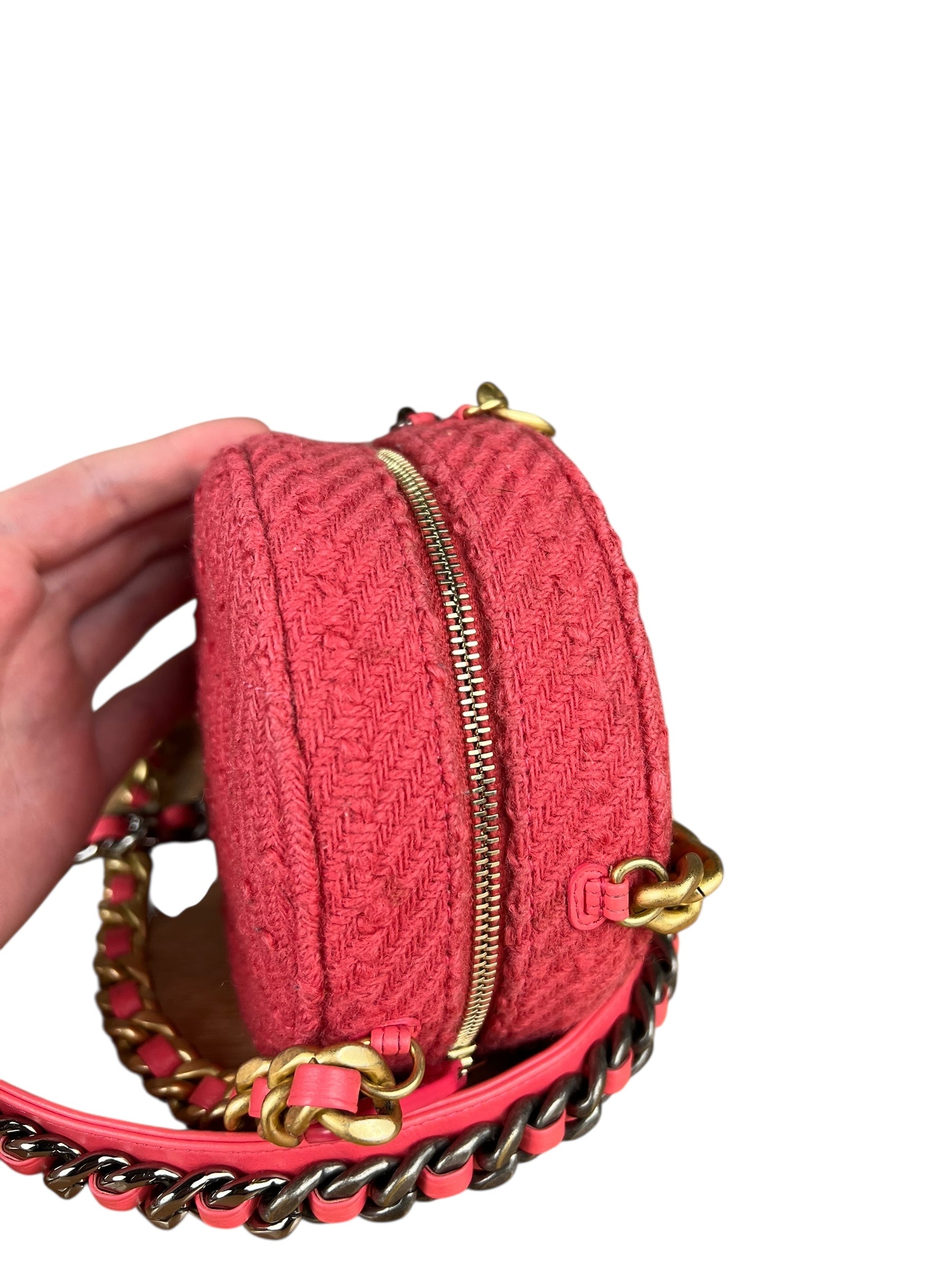 Chanel 19 Round Pink Tweed Chain Shoulder Bag